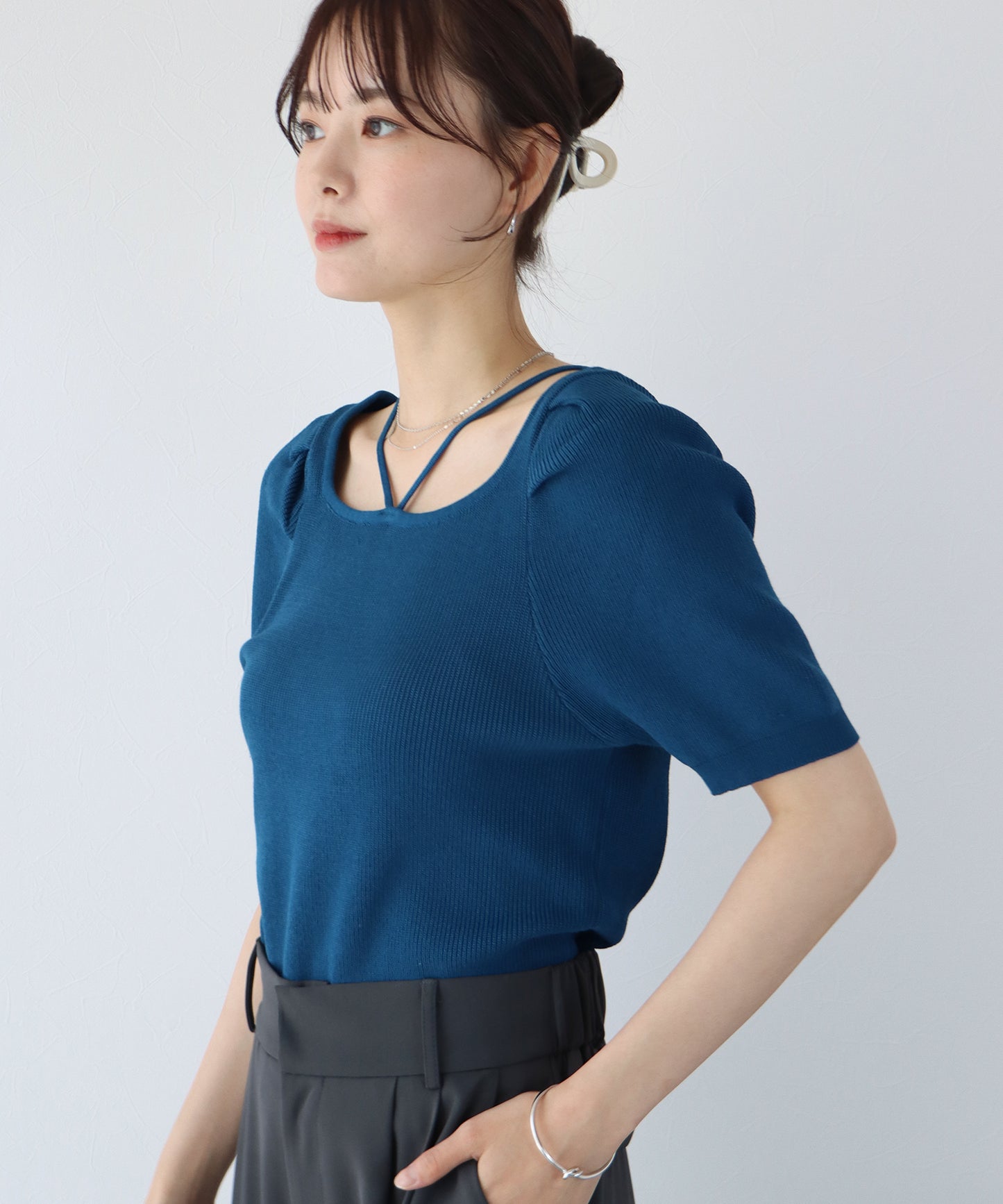【TIME SALE】前後2WAYホルターネックプルオーバー