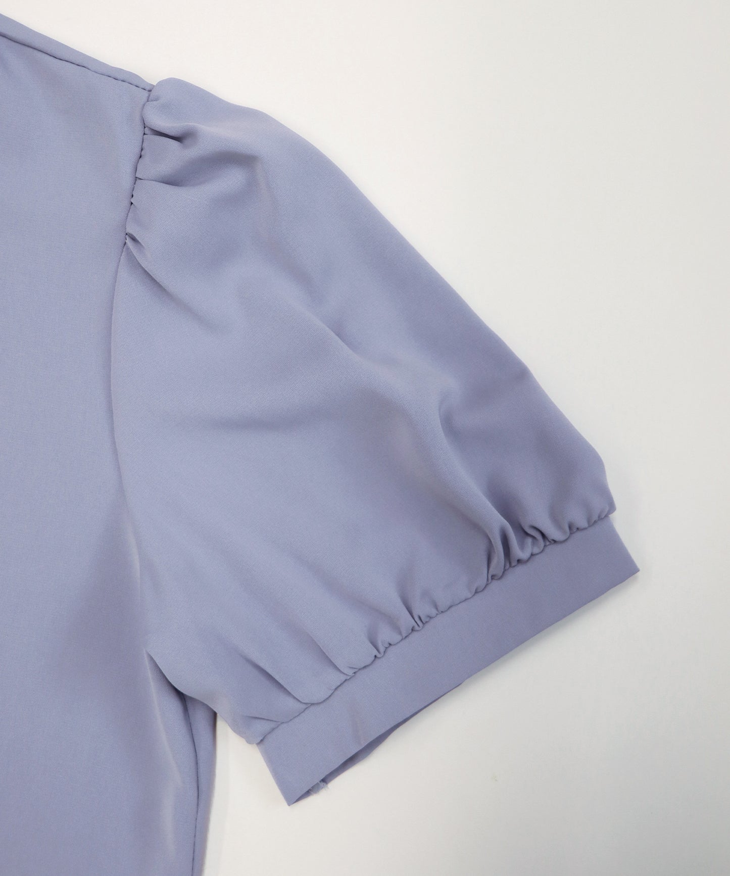 보우타이 리본 블라우스