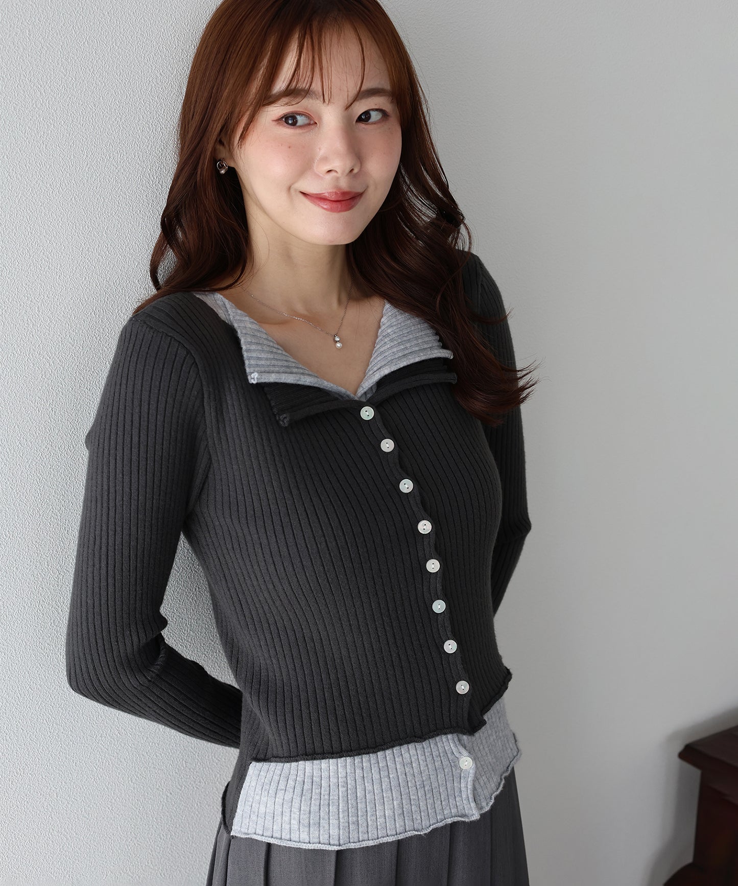 バイカラーレイヤードカーディガン