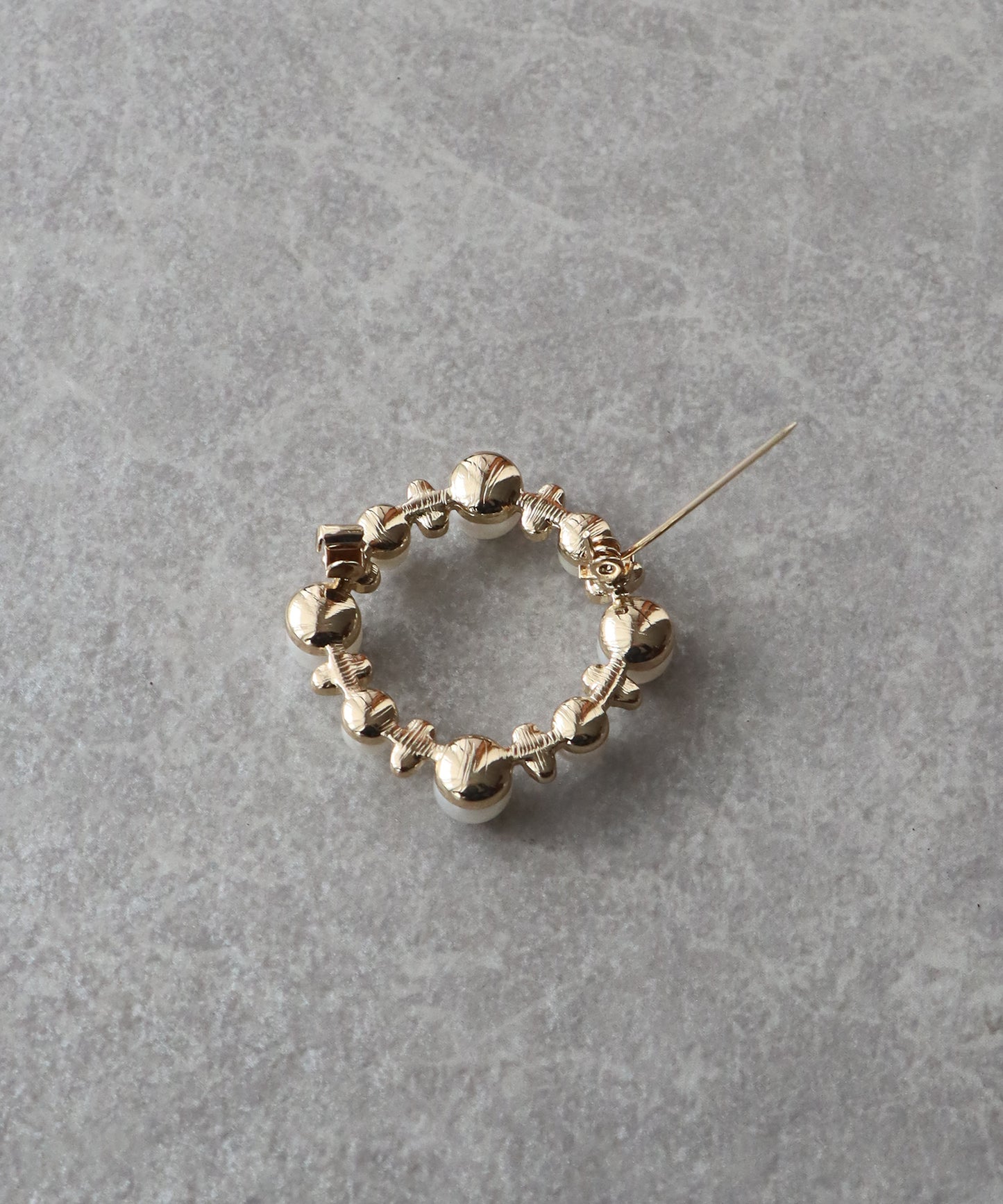 ビジュパールサークルブローチ【ネコポス】