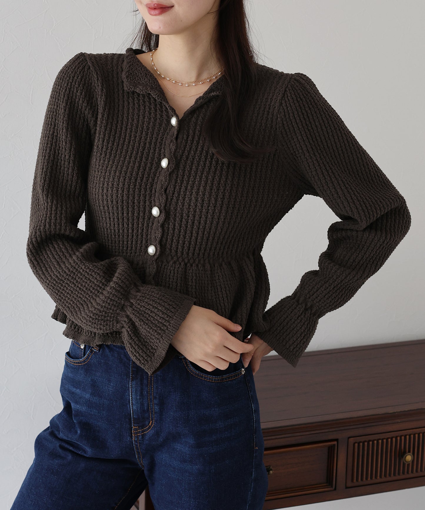 【TIME SALE】パールボタンペプラムニット