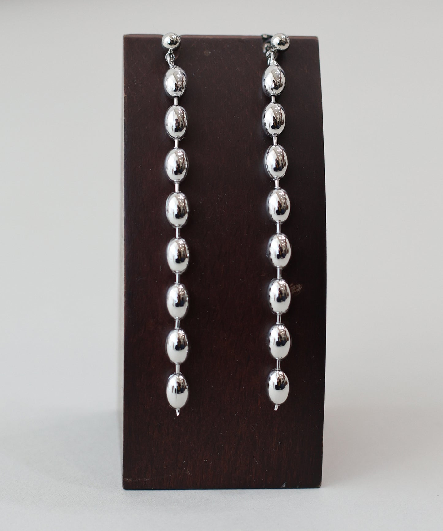 オーバルボールチェーンピアス / ニッケルフリー