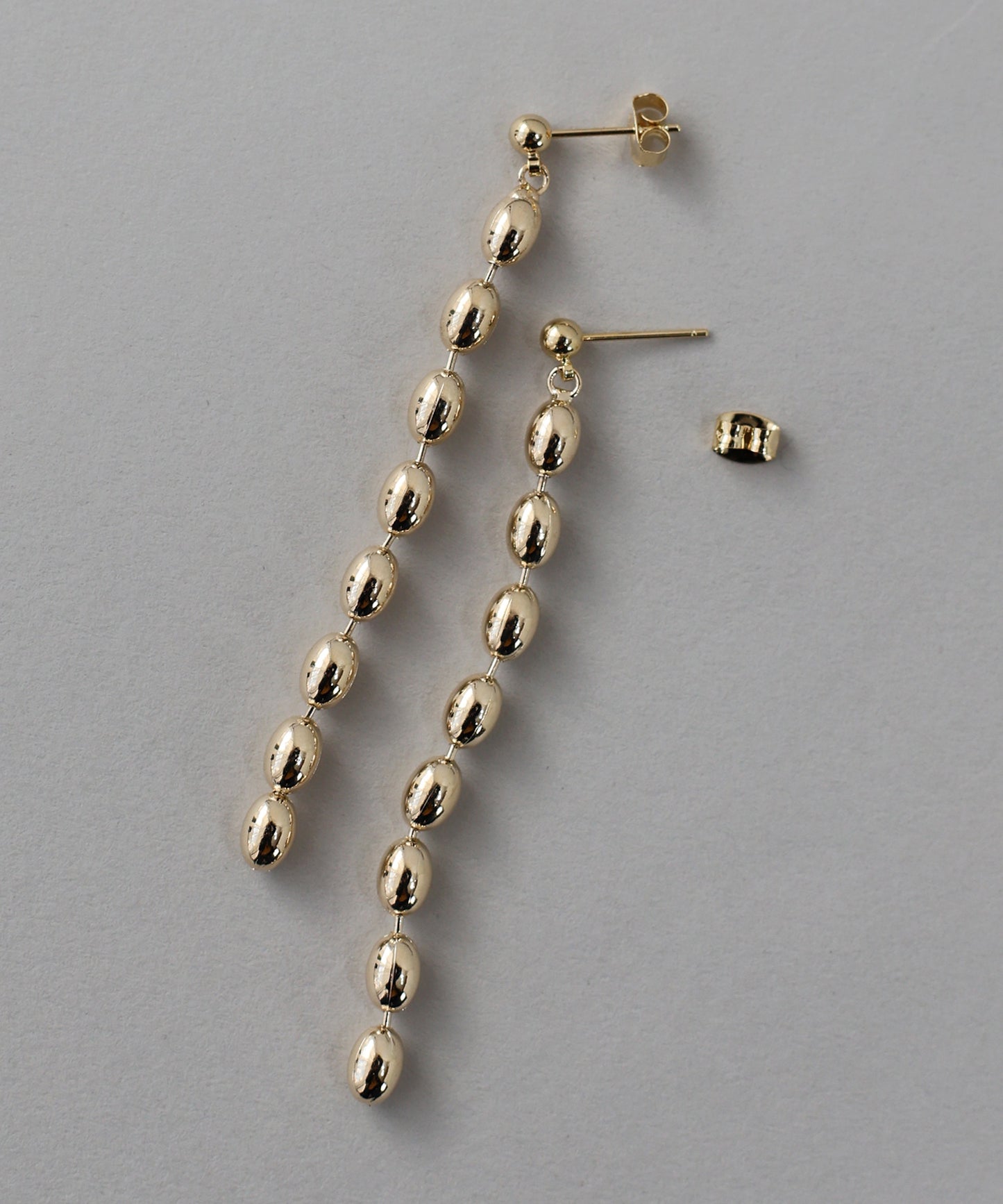 オーバルボールチェーンピアス / ニッケルフリー