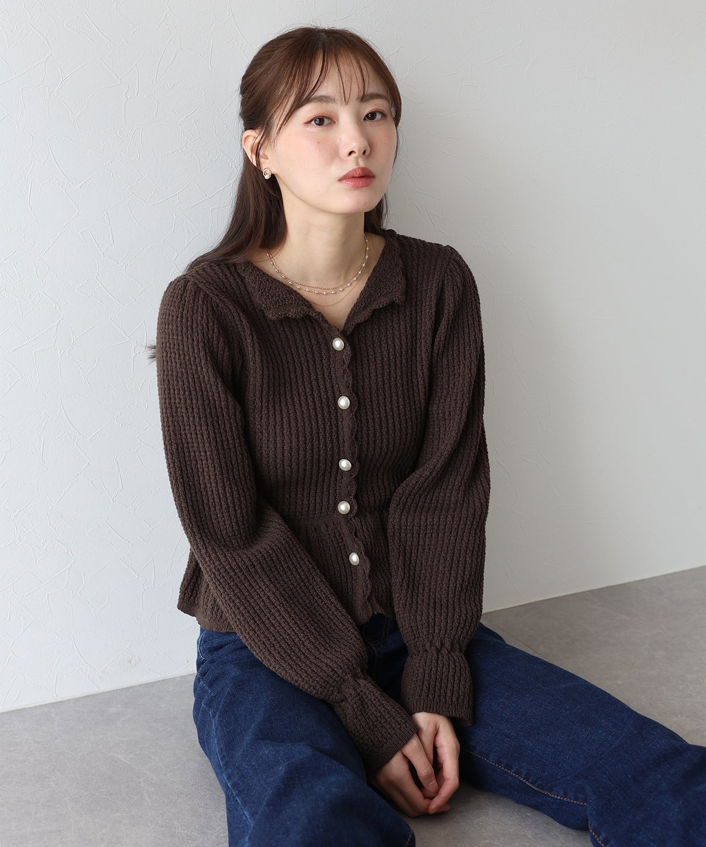【早割5％OFF】パールボタンペプラムニット