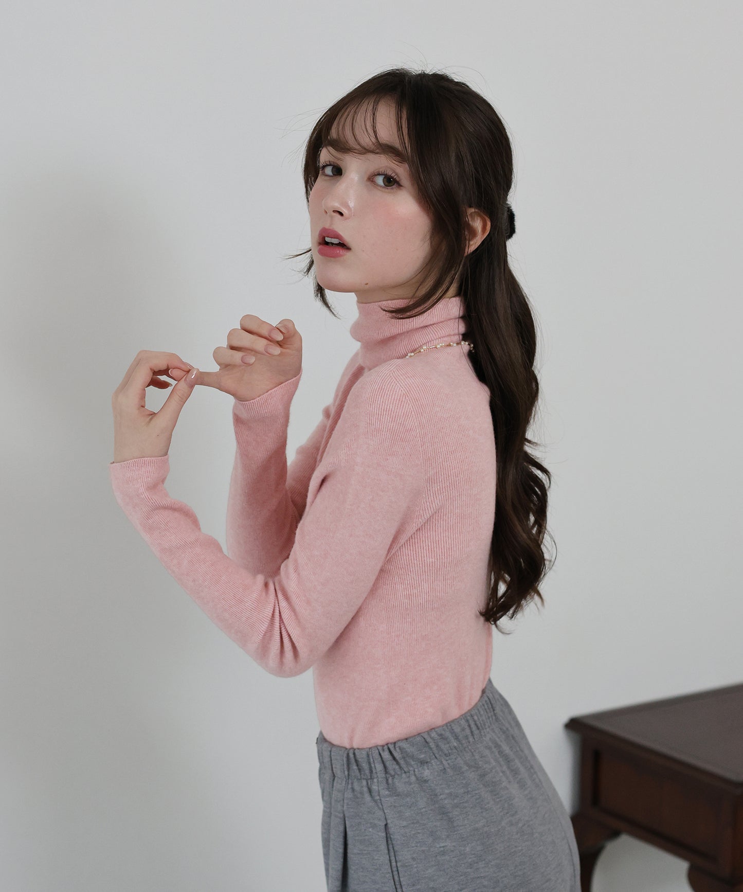 【早割5％OFF】ウール混タートルネックニット