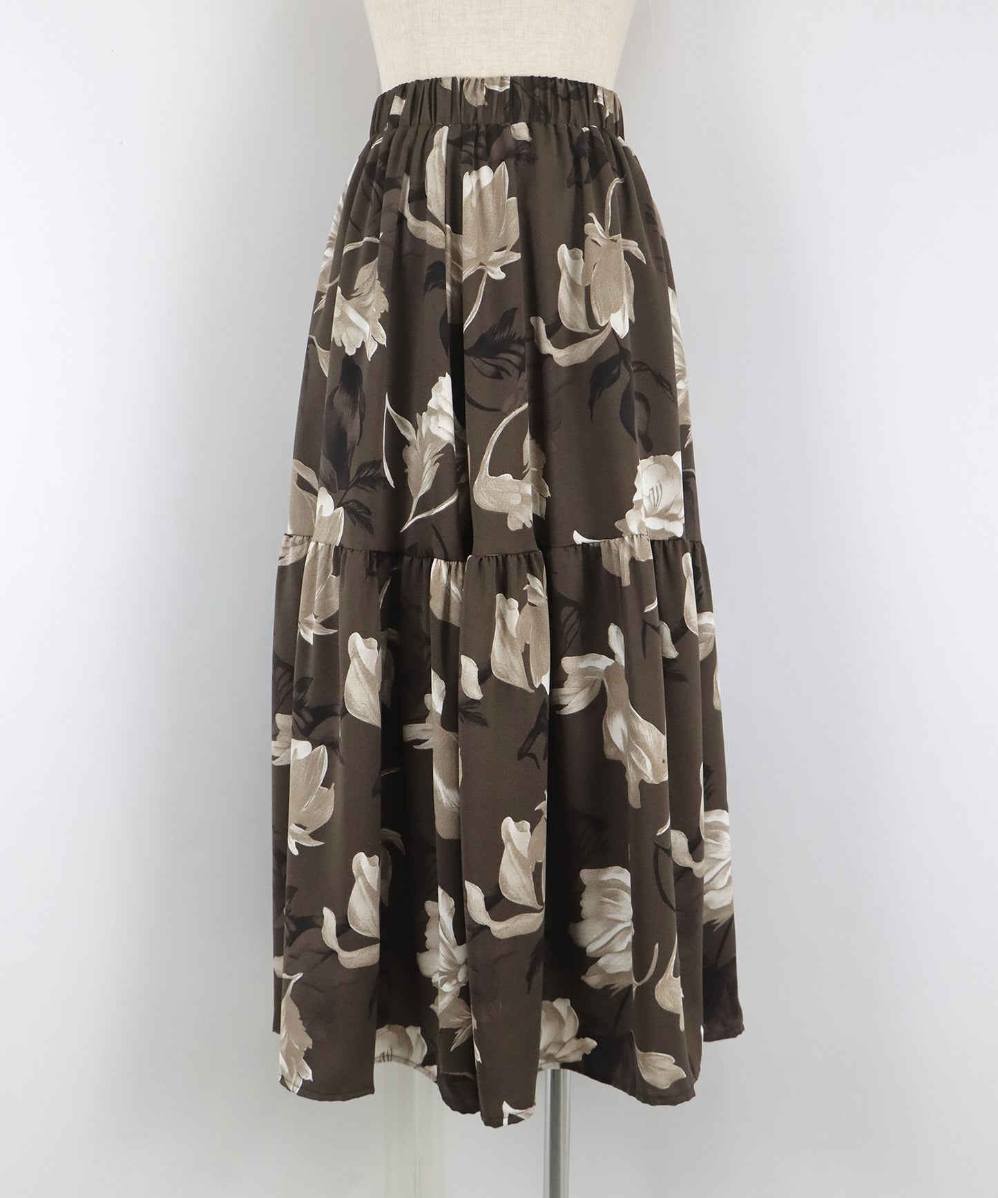 フラワーティアードスカート