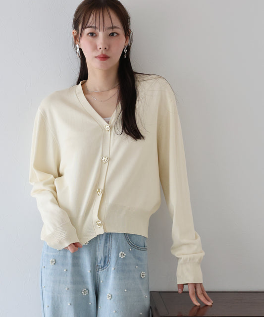 【新商品限定5％OFF（木）】ハートボタンVネックカーディガン