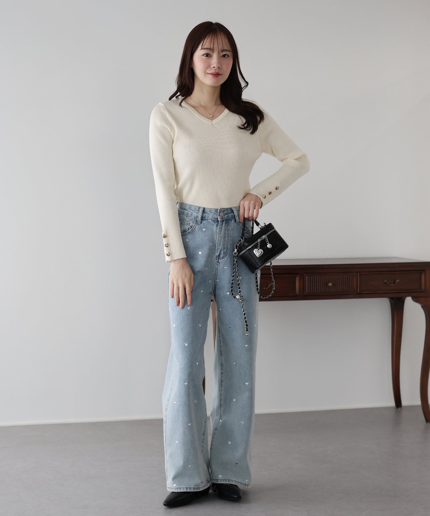 ハートボタンニット