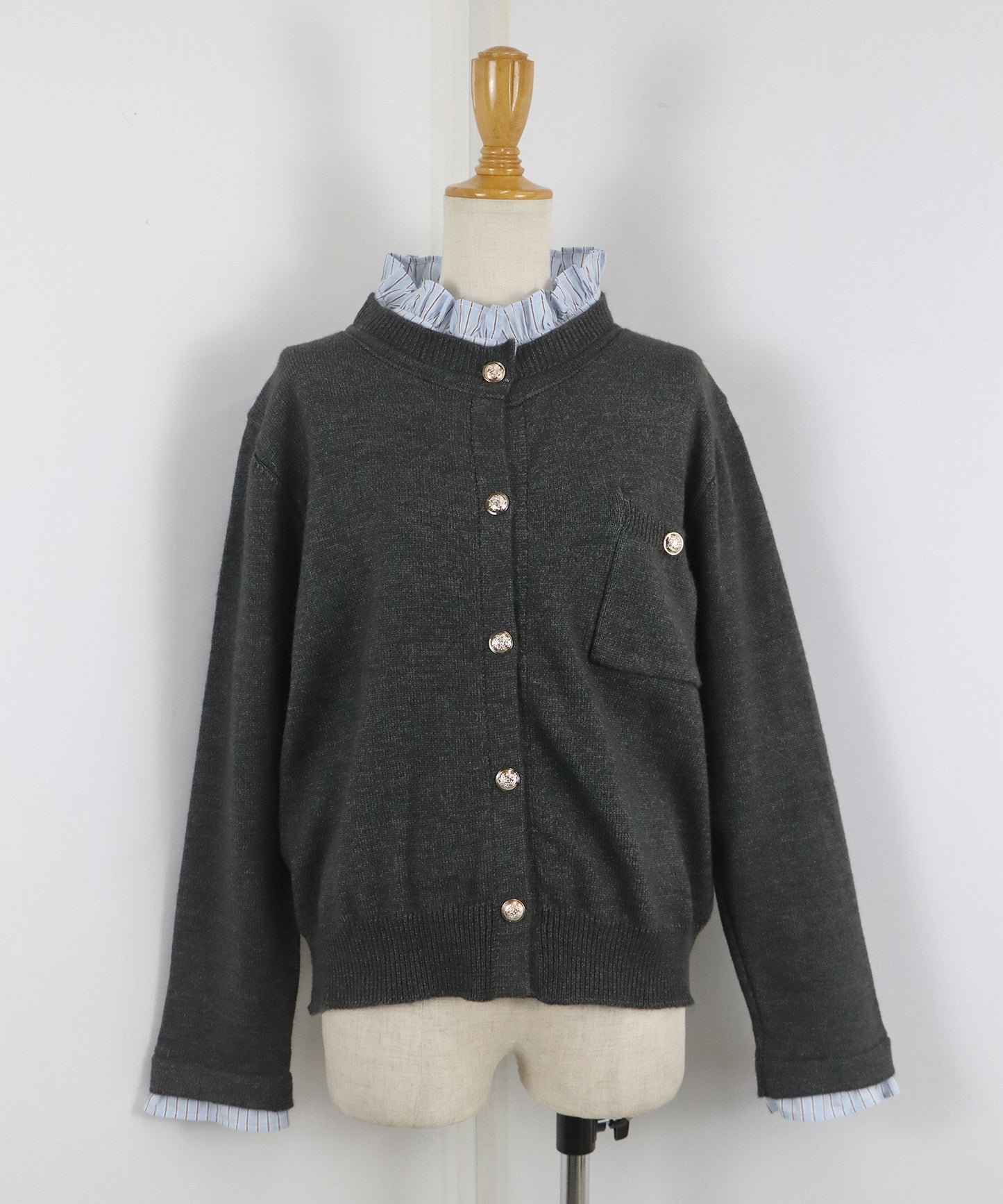 フリルシャツ襟カーディガン