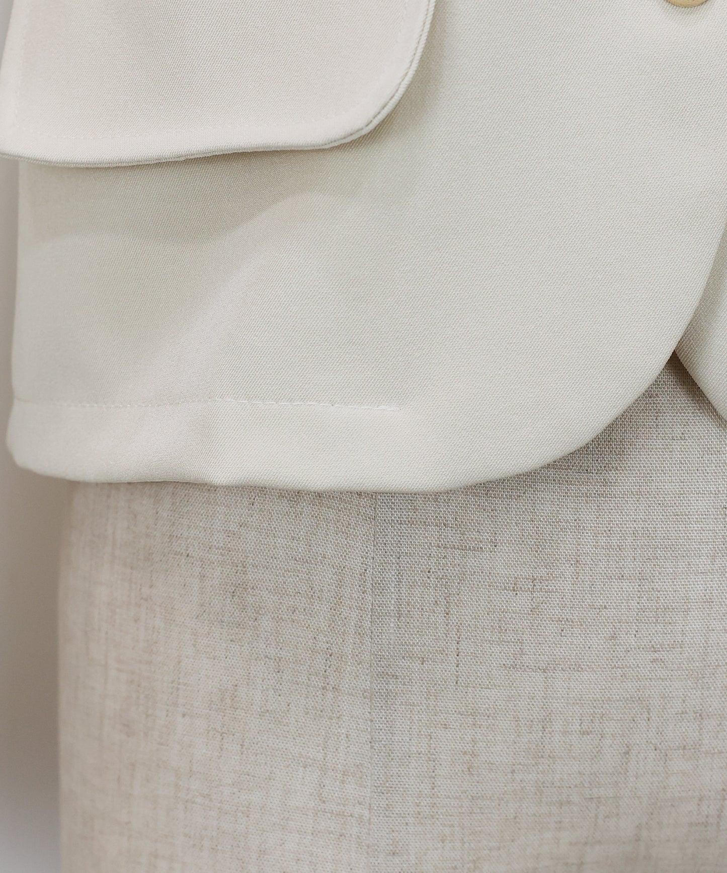 【早割5％OFF】ゴールドボタンノーカラージャケット