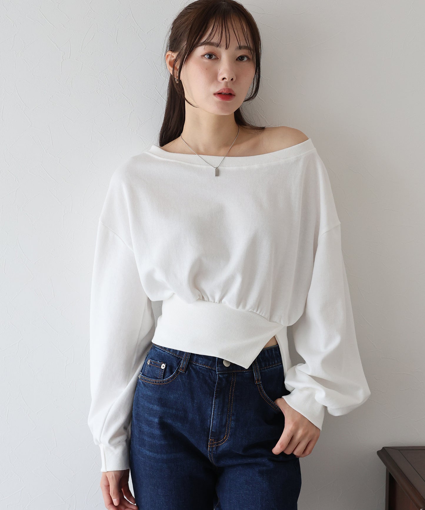 【早割5％OFF】オフショルダースウェット