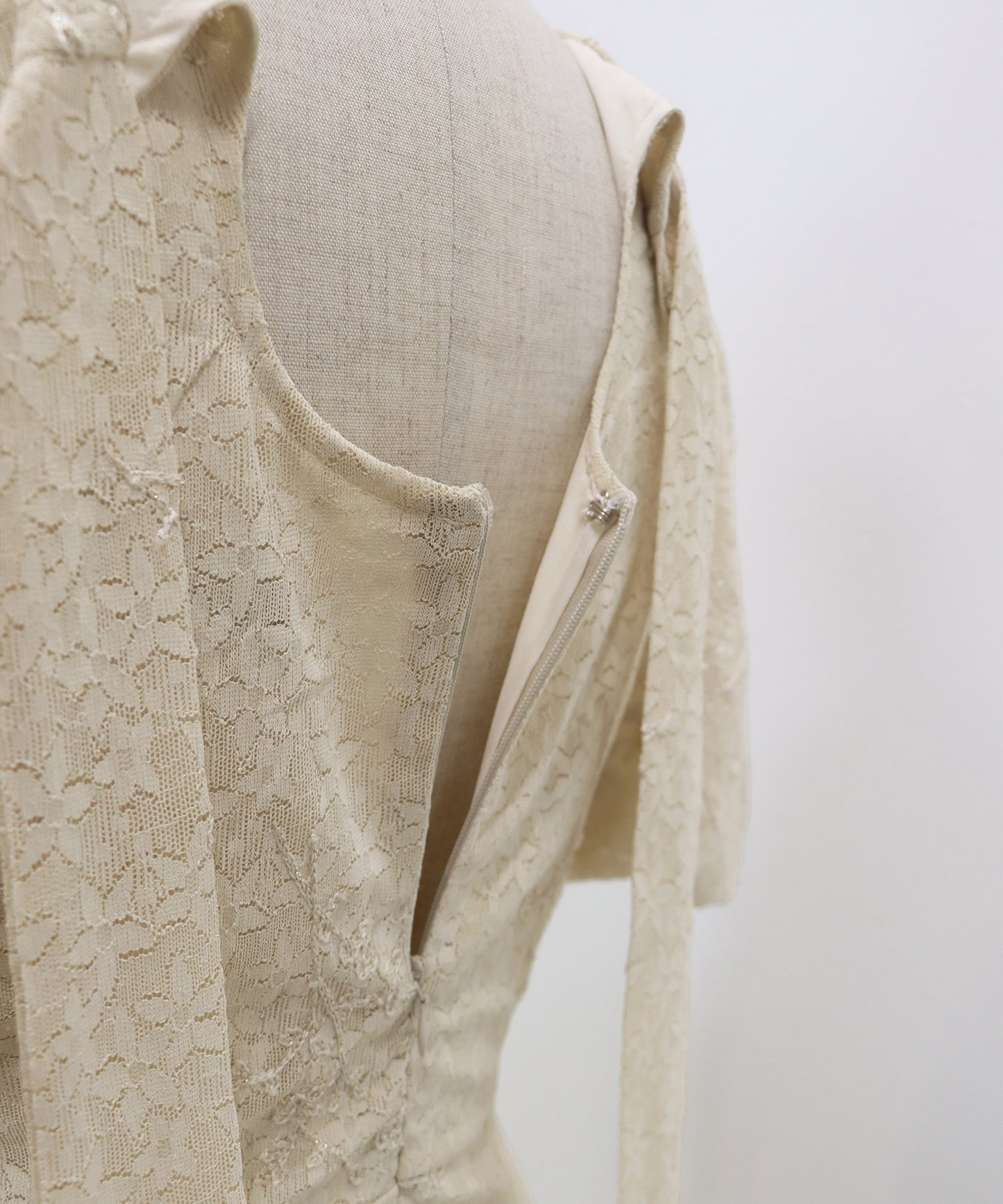 バックリボンマーメイドドレス