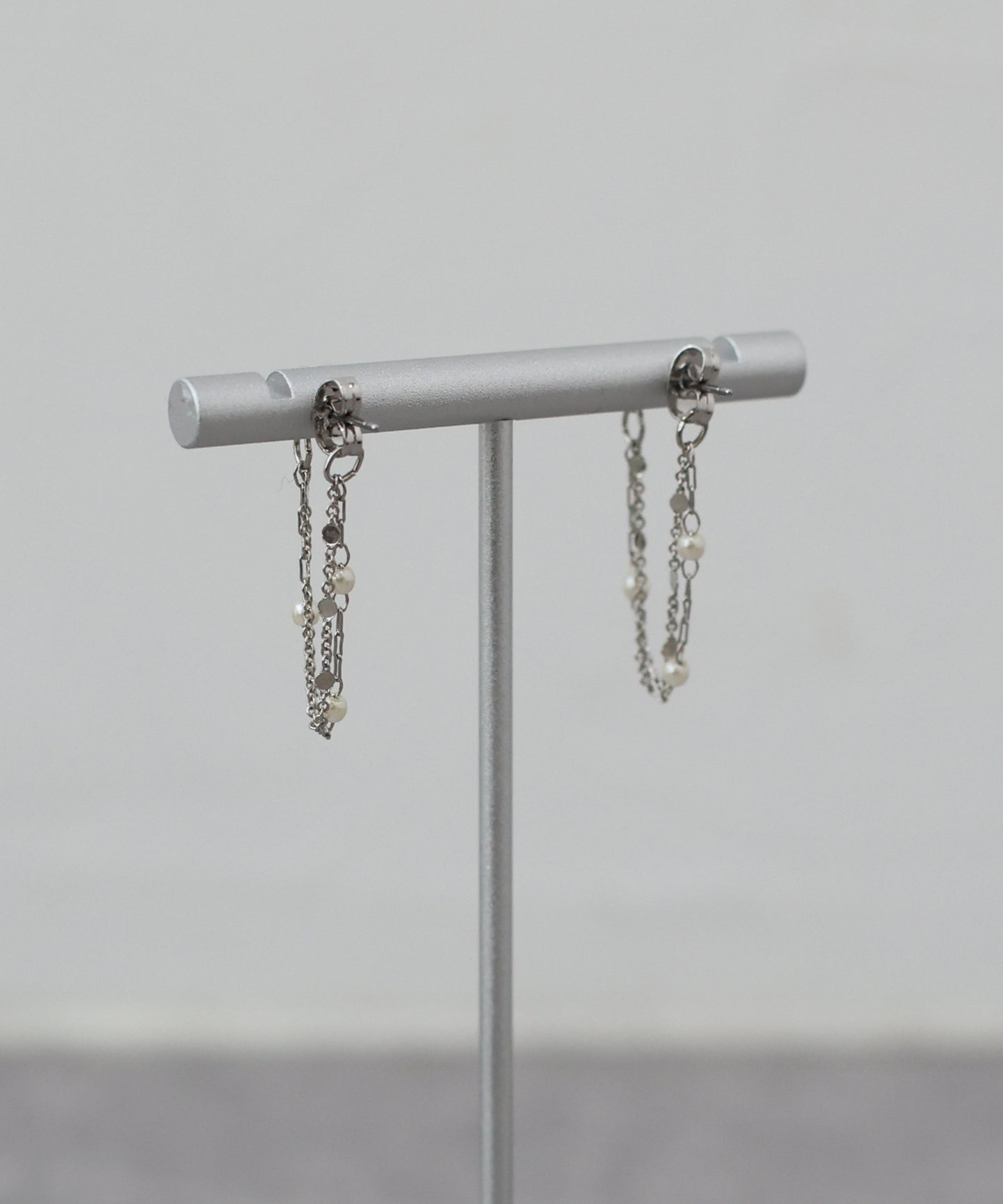 【早割5％OFF】2連フープステーションピアス / ニッケルフリー【ネコポス】