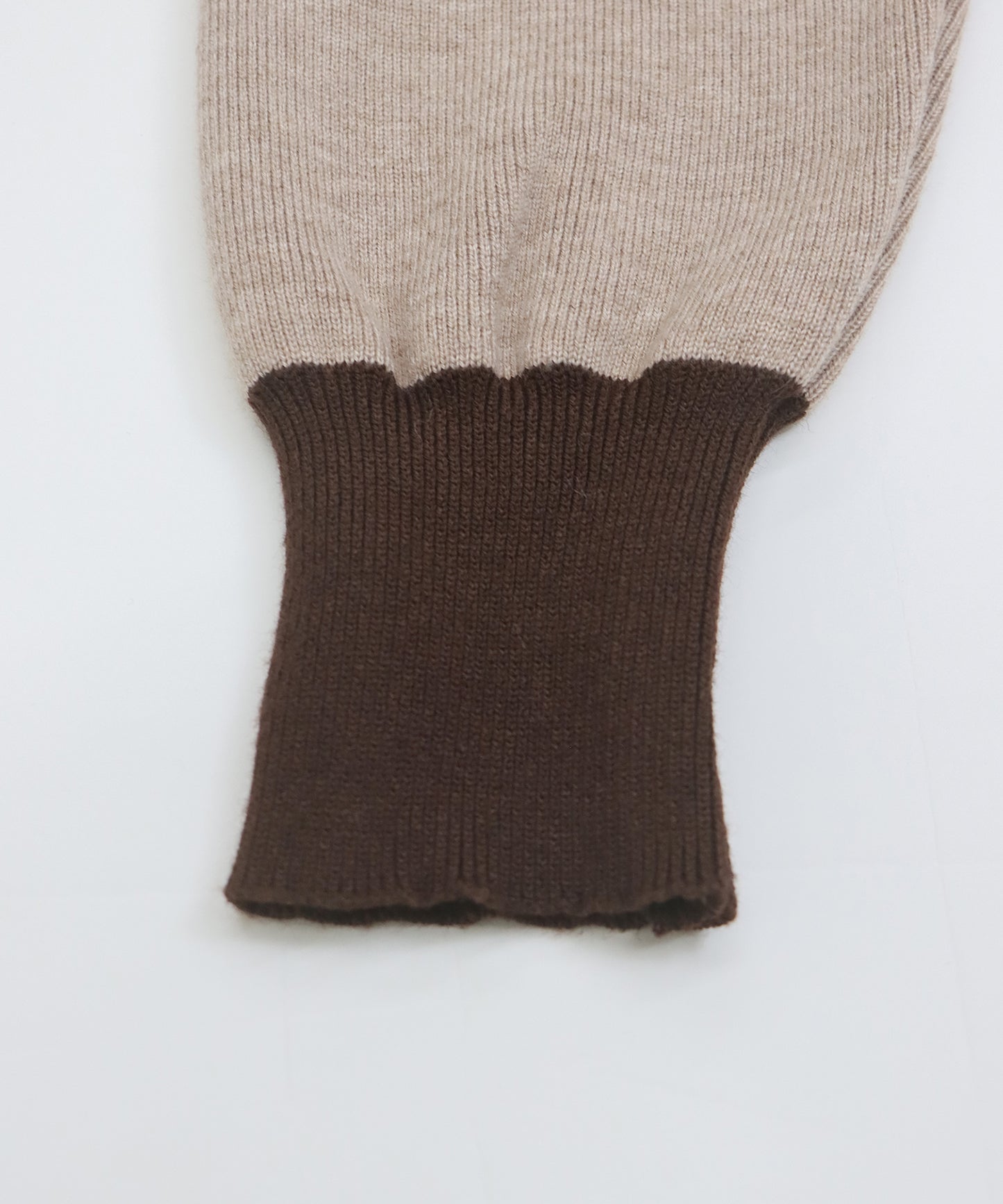 【TIME SALE】配色Vネックニット＆スカート セットアップ