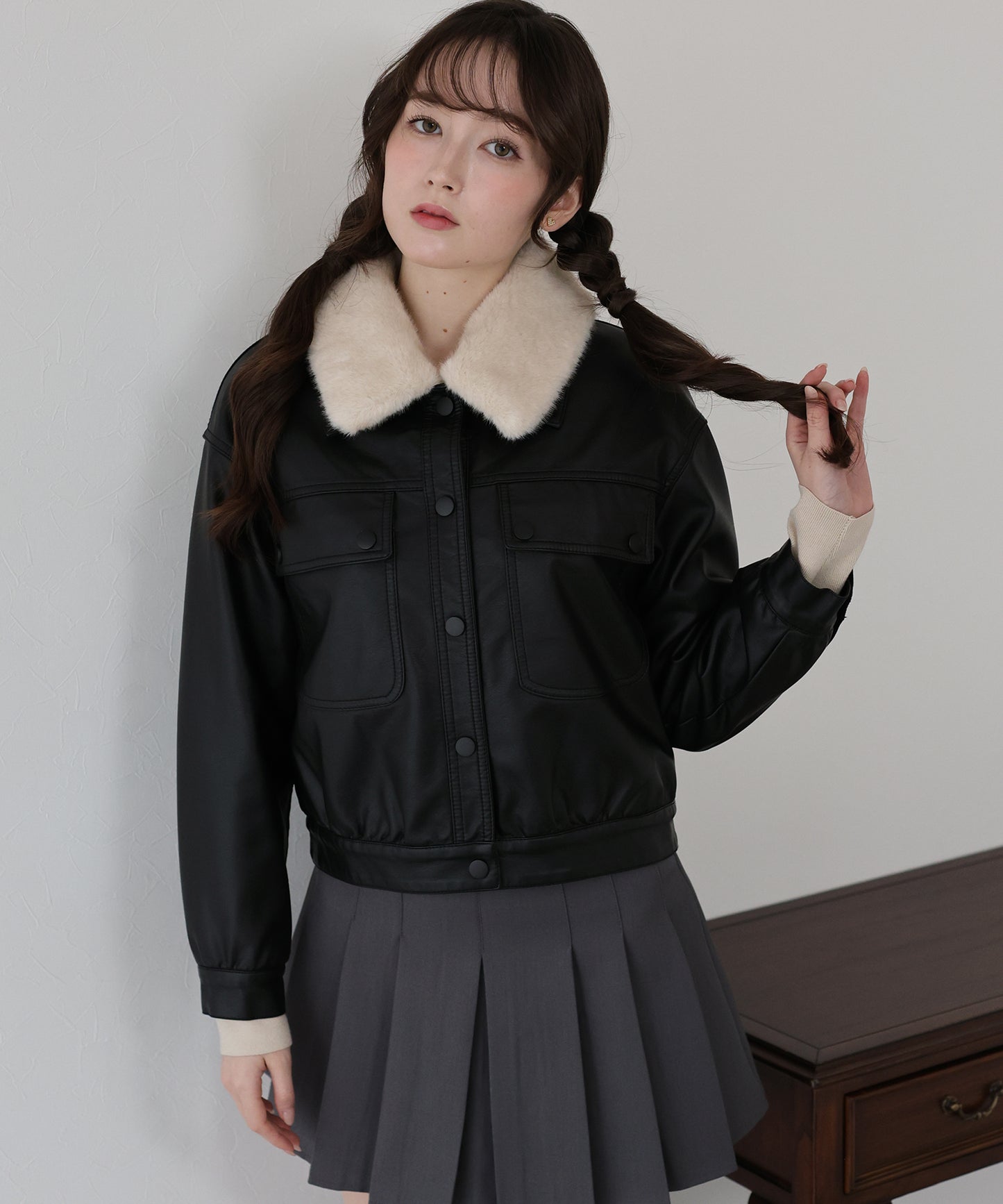 ファー付きフェイクレザーブルゾン