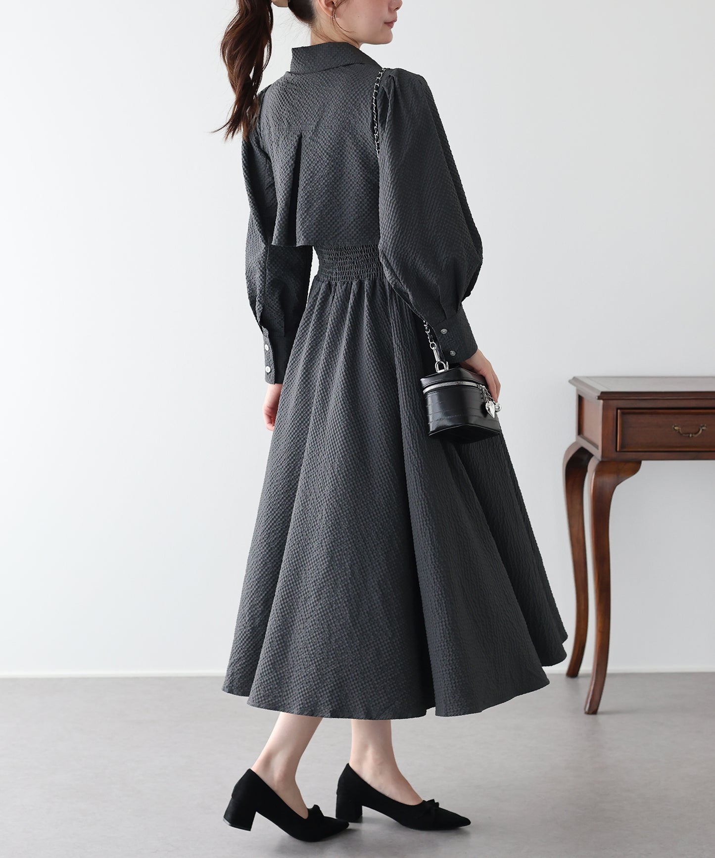 ロングスリーブスタイルアップシャツワンピース