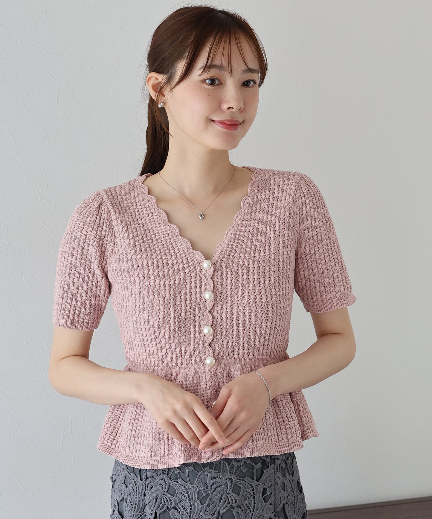【TIME SALE】パールボタンペプラムニット