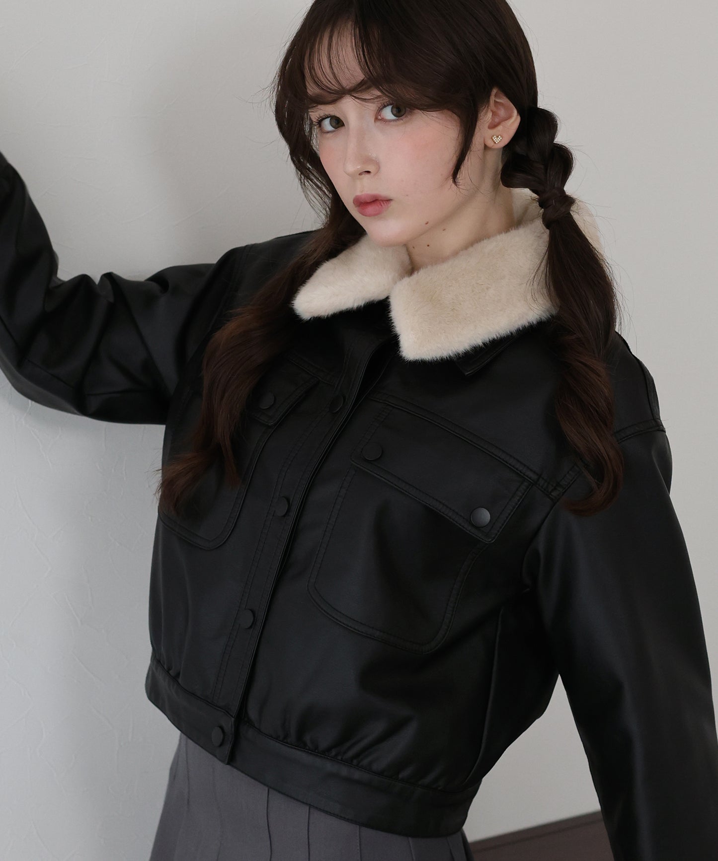 ファー付きフェイクレザーブルゾン