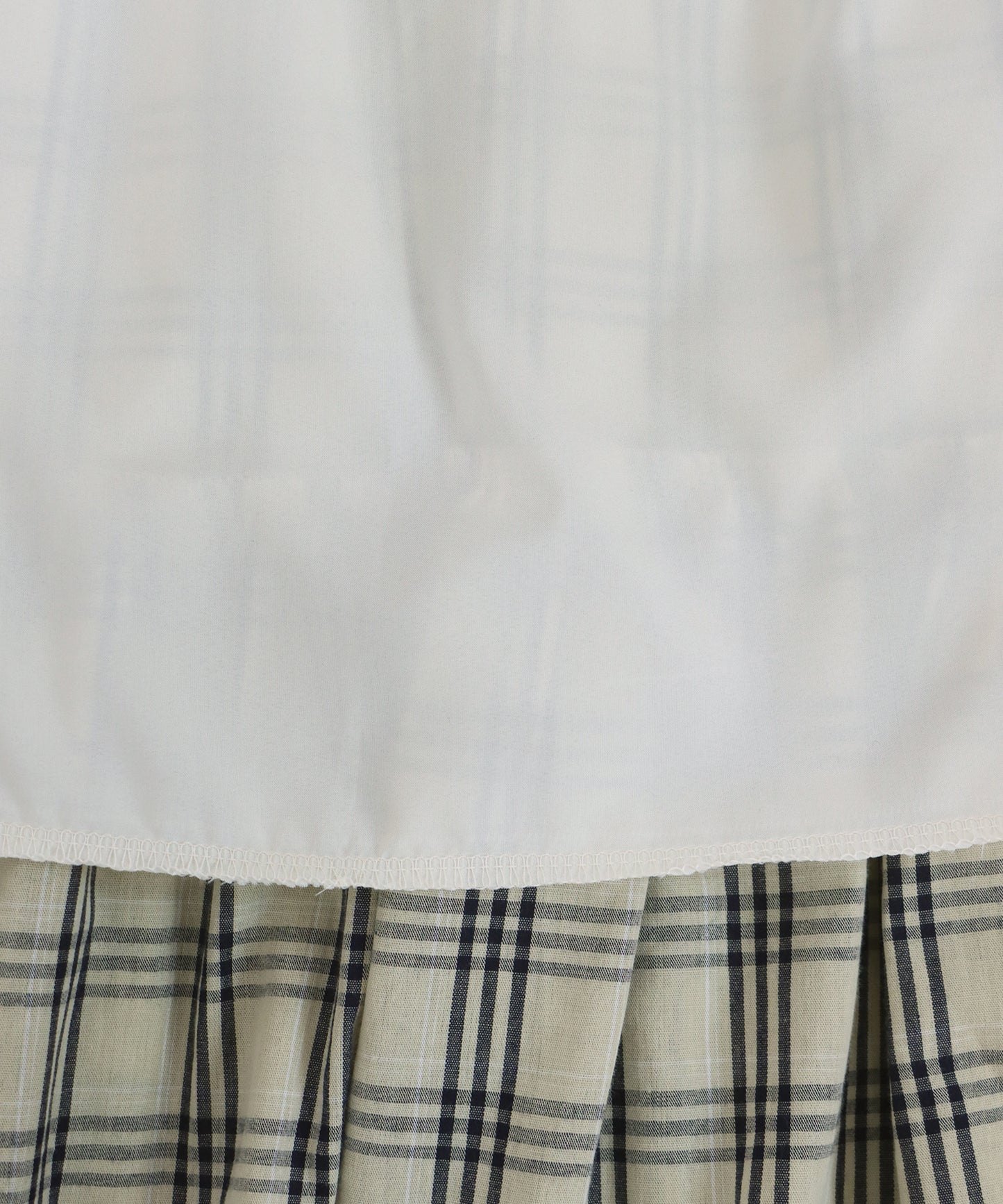 チェック柄サイドリボンティアードスカート