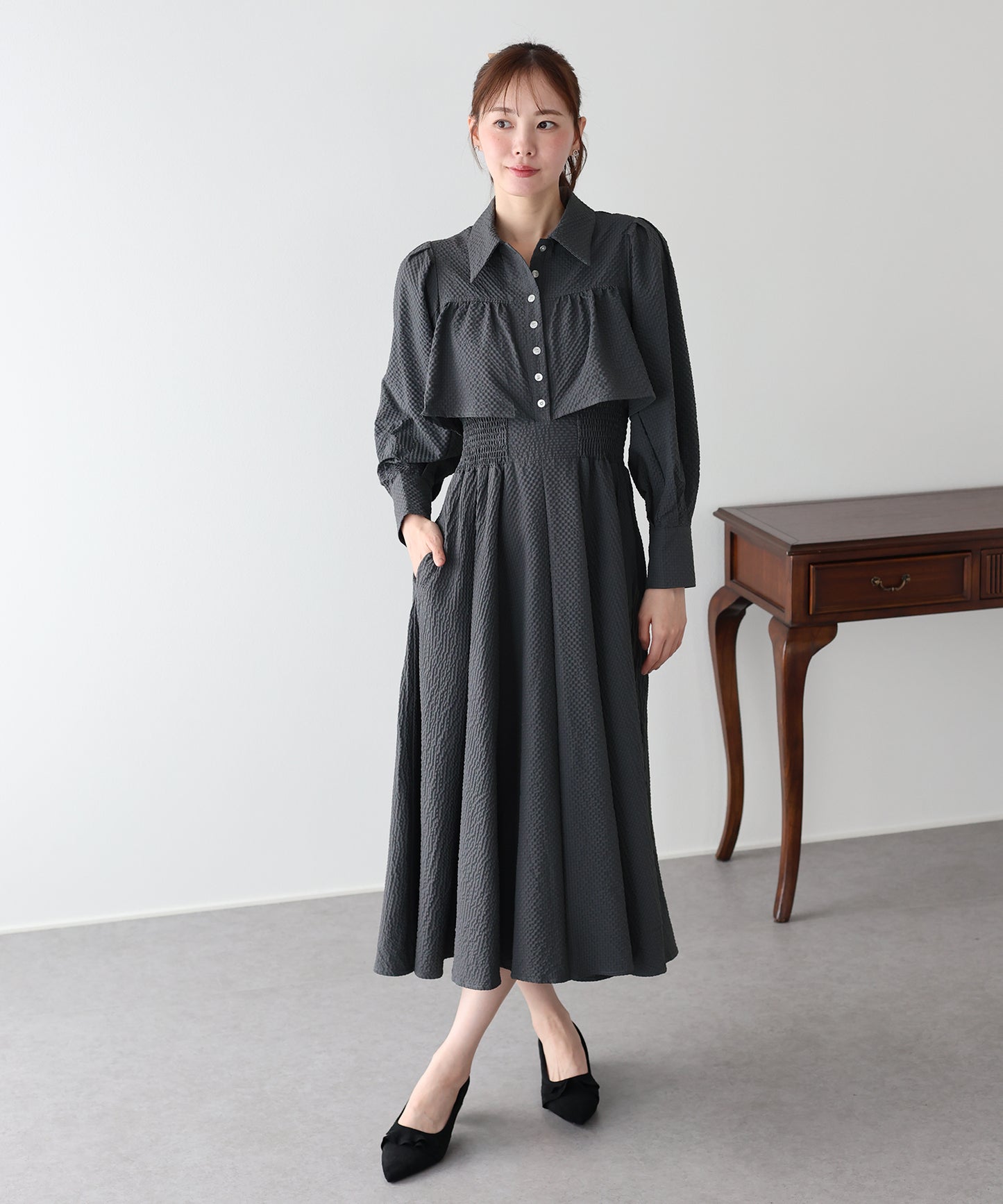 ロングスリーブスタイルアップシャツワンピース