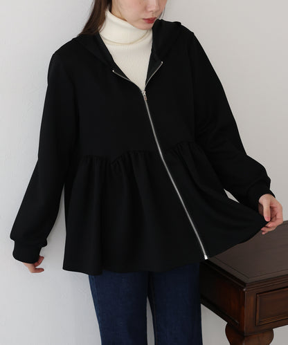 ペプラムパーカー