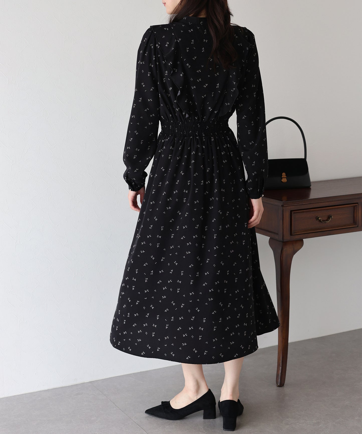 【早割5％OFF】フラワープリントフリルワンピース