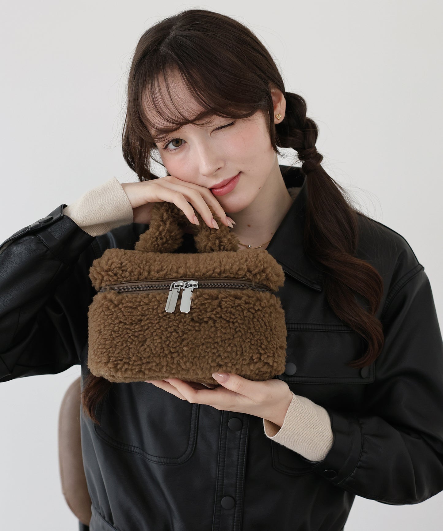 ボアバニティバッグ