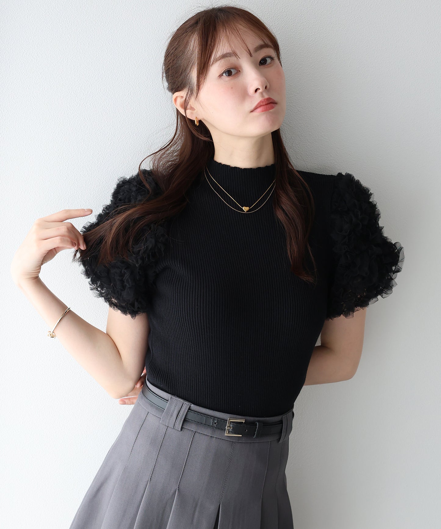 【早割5％OFF】フラワーチュールスリーブニット