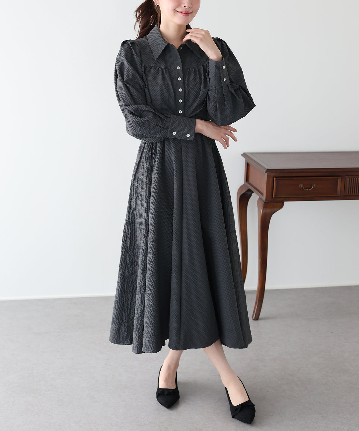 ロングスリーブスタイルアップシャツワンピース