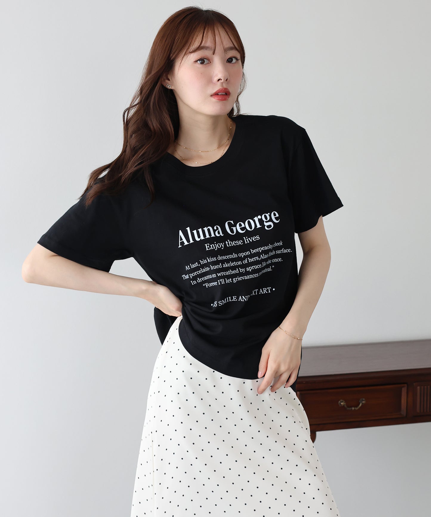 【SALE】レタリングロゴ Tシャツ【メール便】