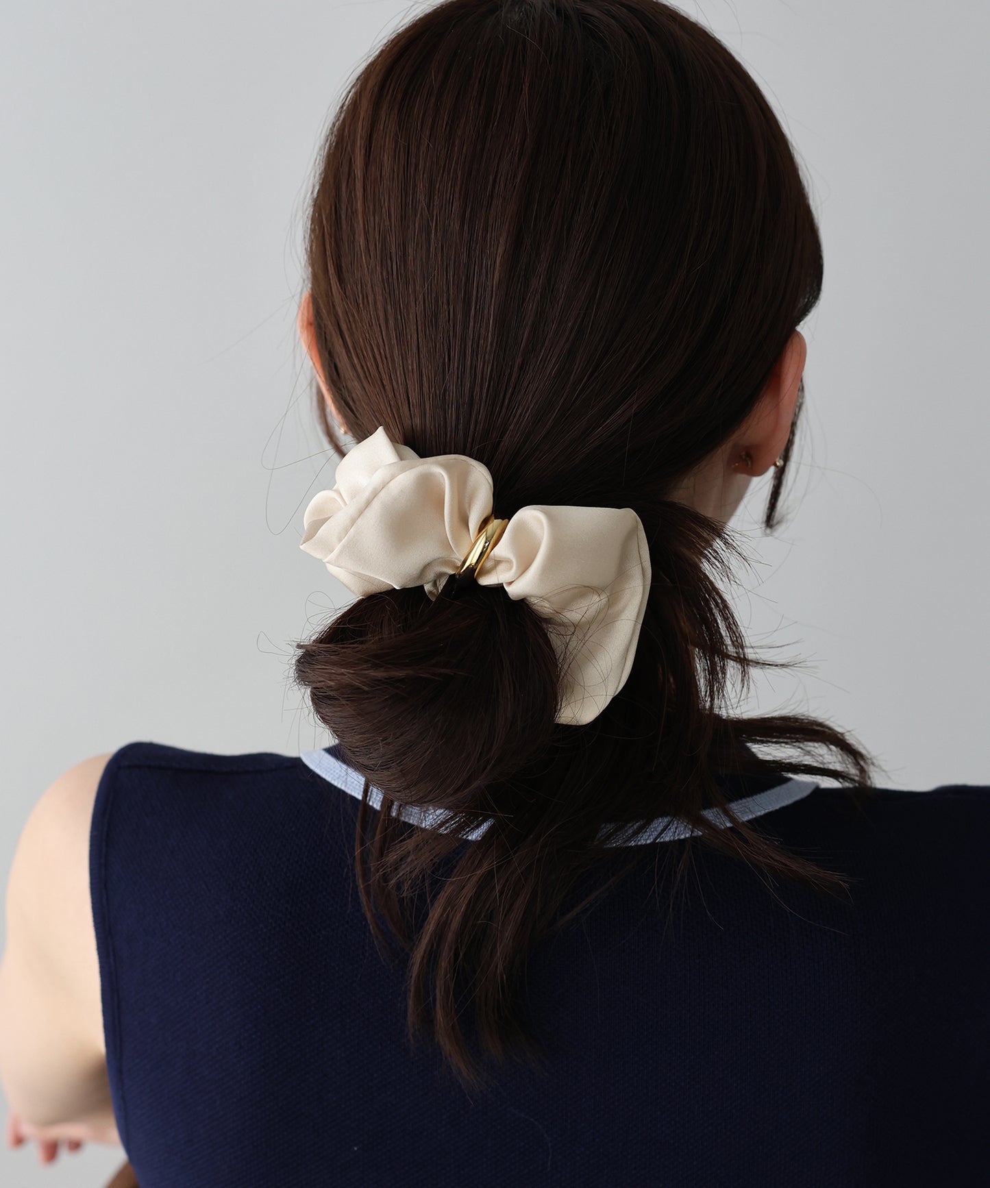 【早割5％OFF】メタルリングサテンシュシュ【ネコポス】