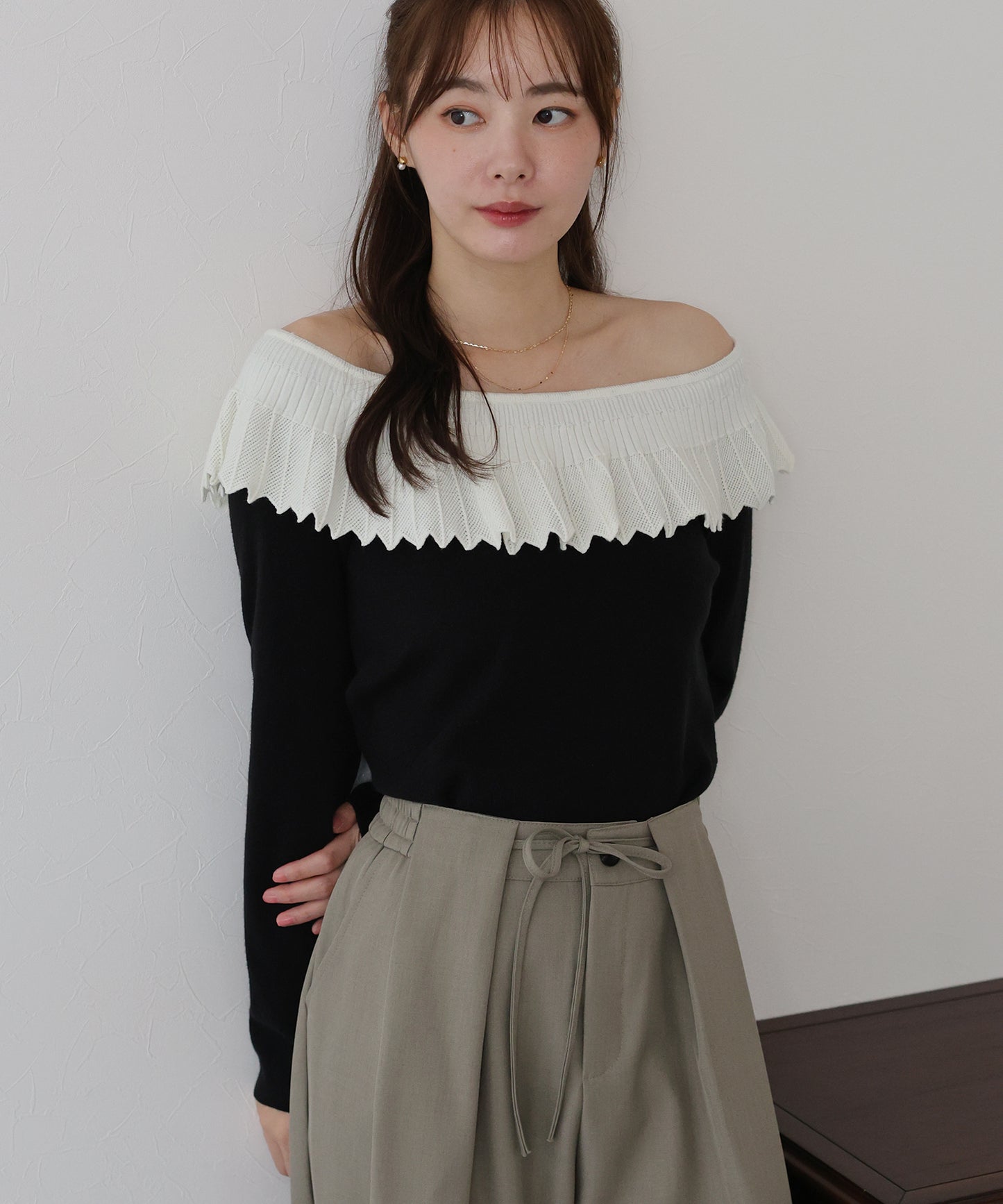 レース襟ニット