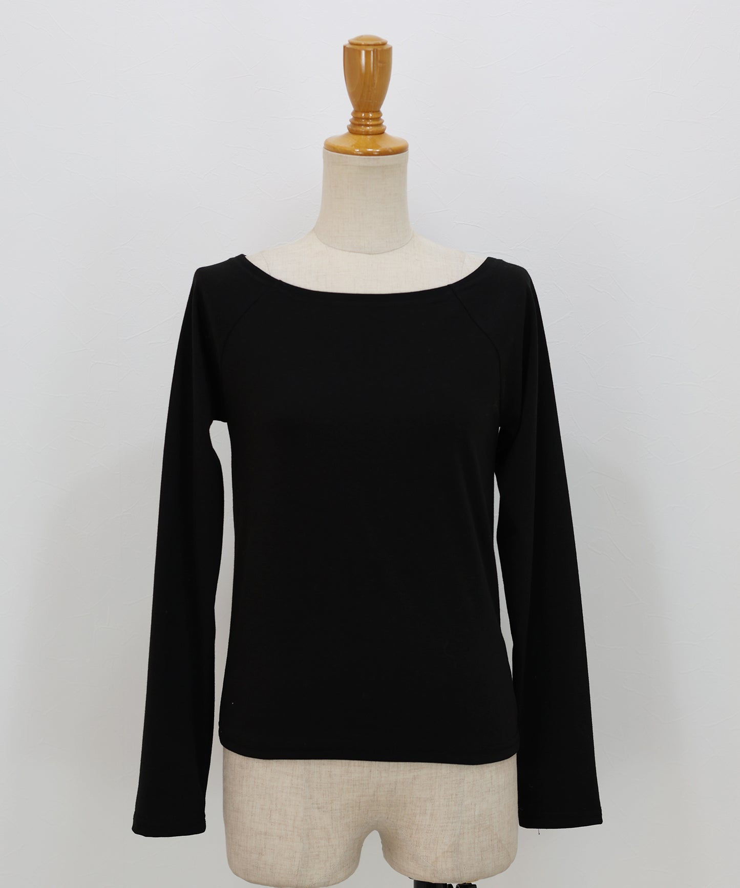 オフショルダーカットソー【ネコポス】