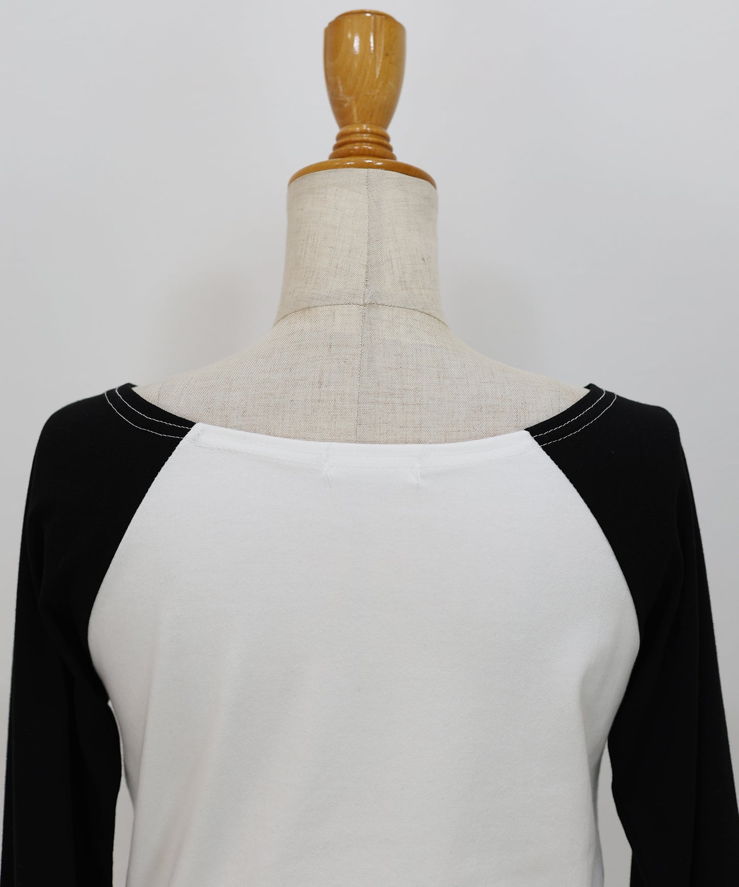 オフショルダーカットソー【ネコポス】