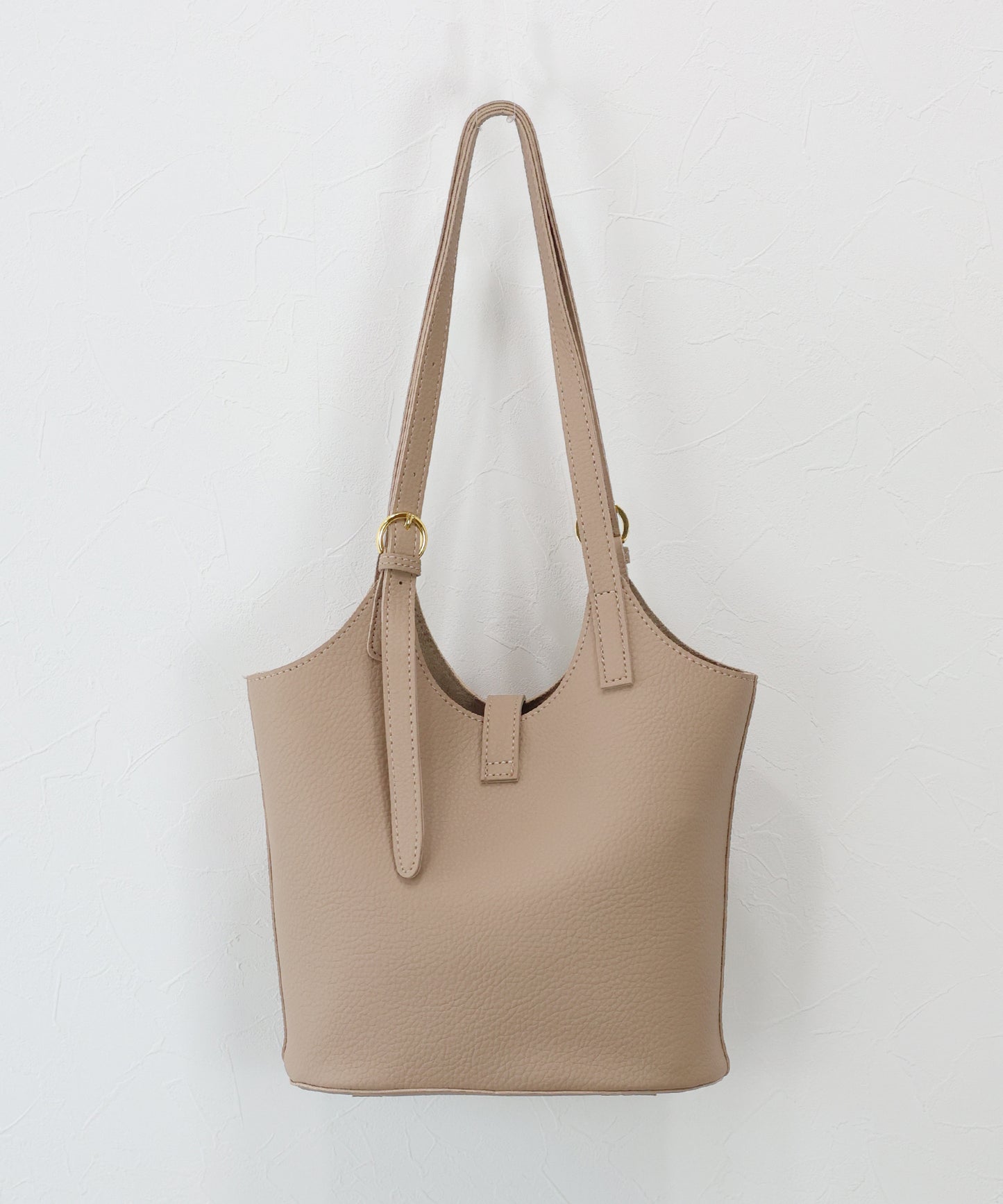 フェイクレザートートバッグ