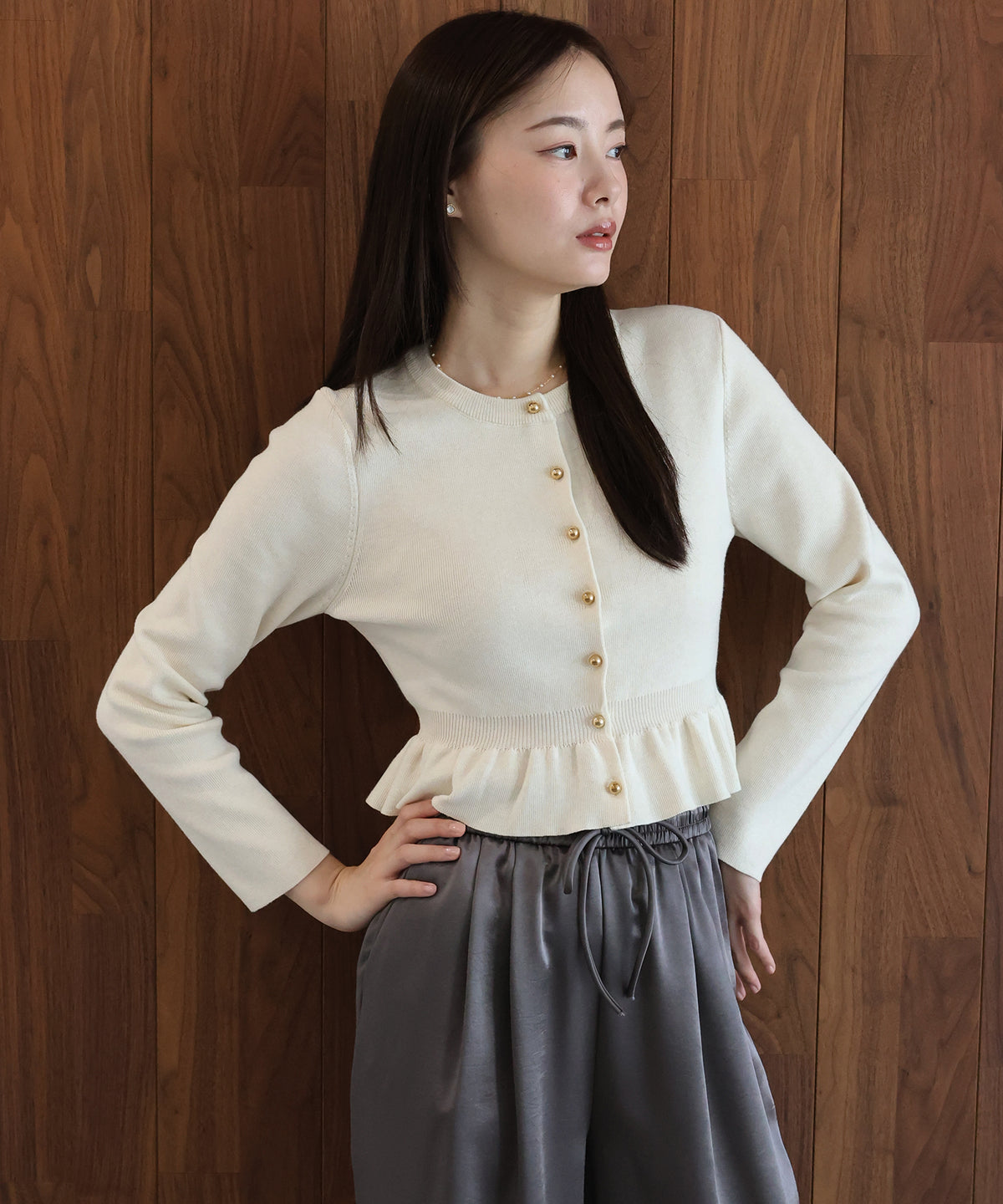 【早割5％OFF】ウール混ゴールドボタンペプラムカーディガン