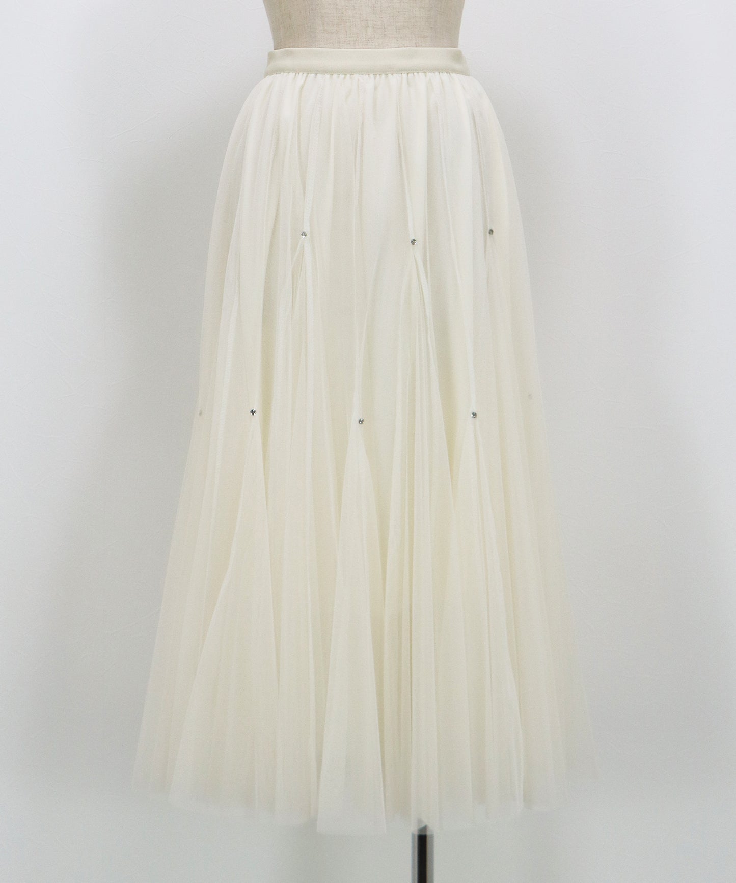 ビジュー付きチュールスカート