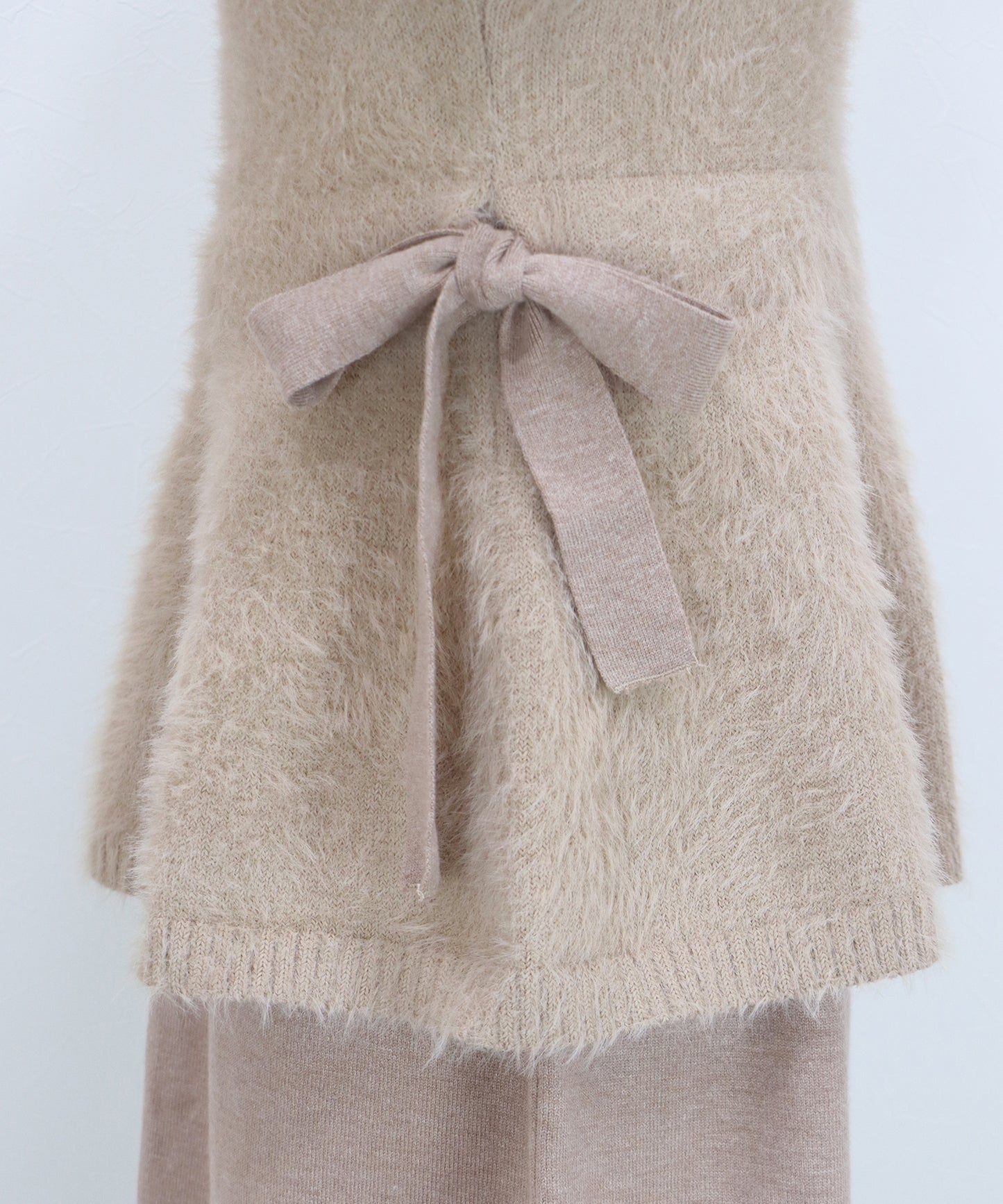 サイドリボンペプラムシャギーベスト＆ニットワンピース セット