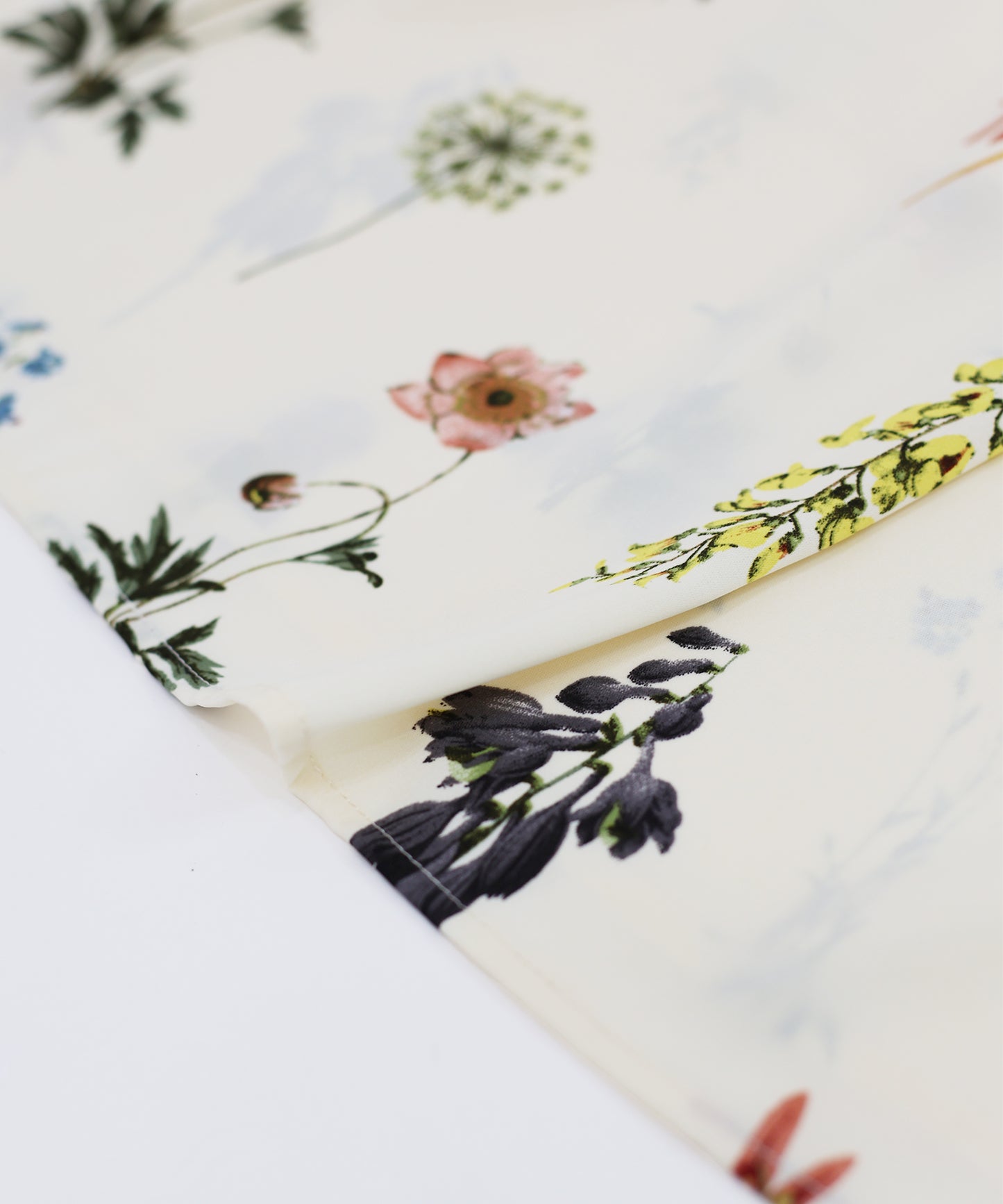 フラワーシャーリングキャミワンピース