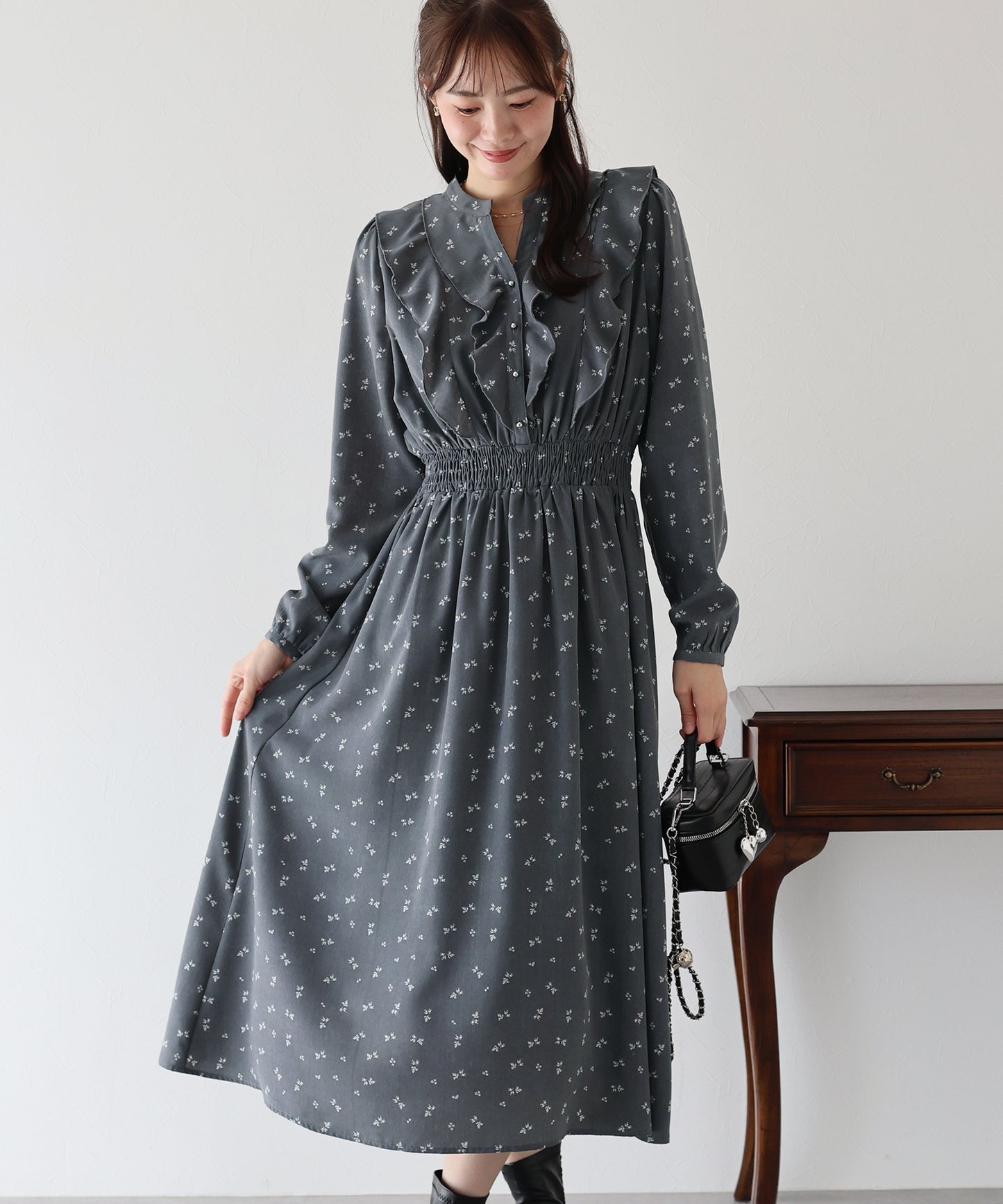 【早割5％OFF】フラワープリントフリルワンピース