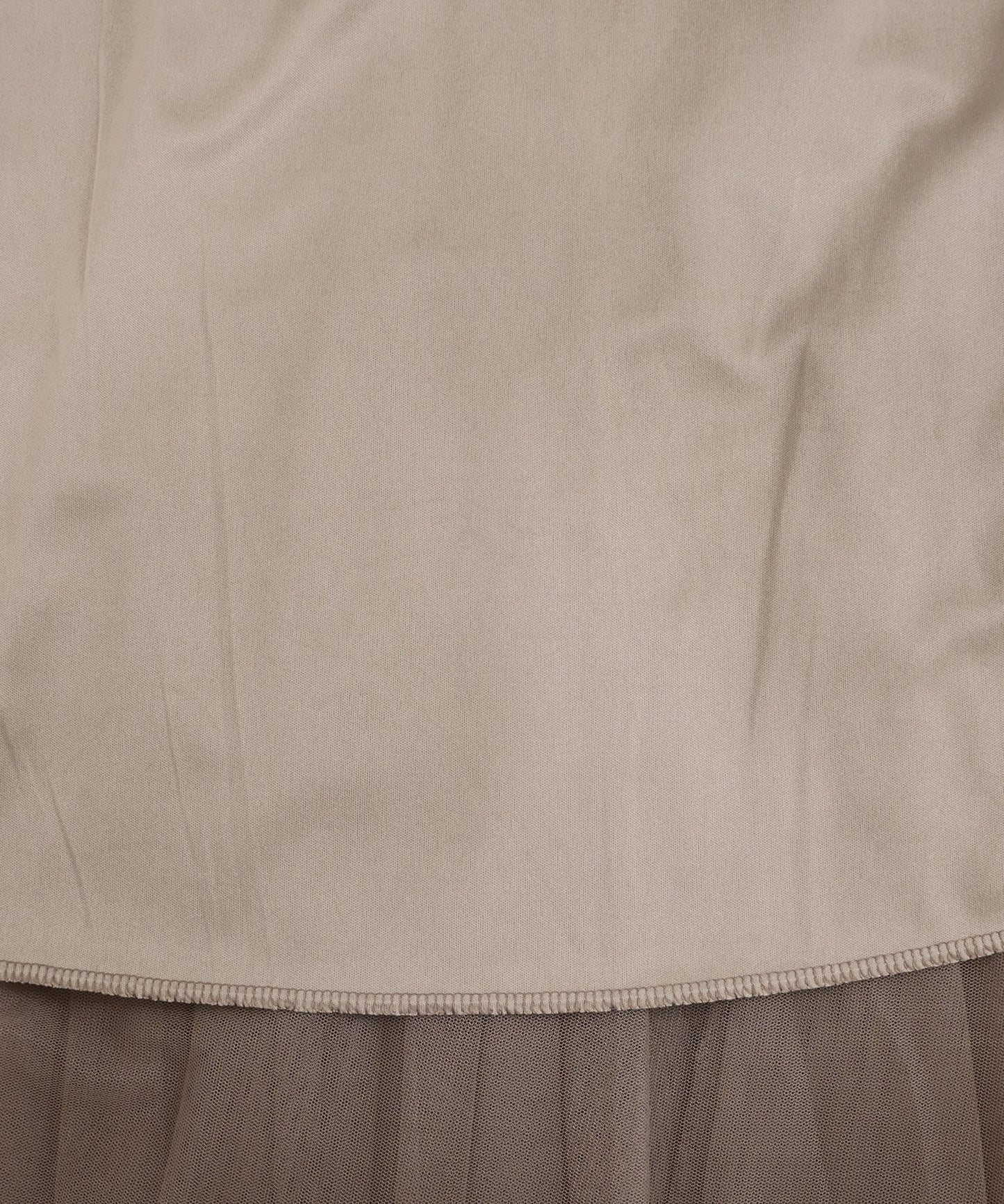 ビジュー付きチュールスカート