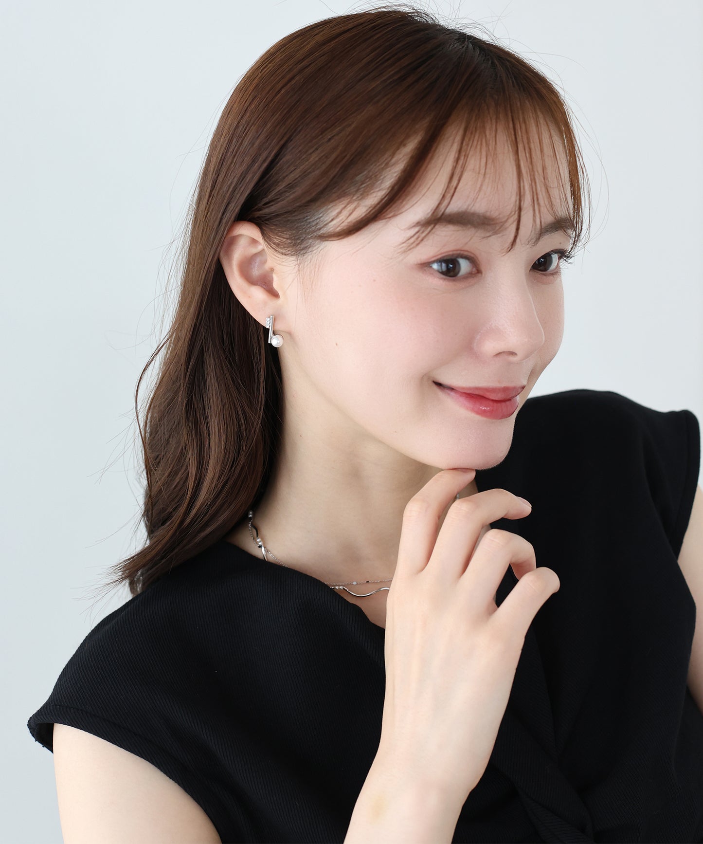 【早割5％OFF】ラインビジューパールピアス【メール便】