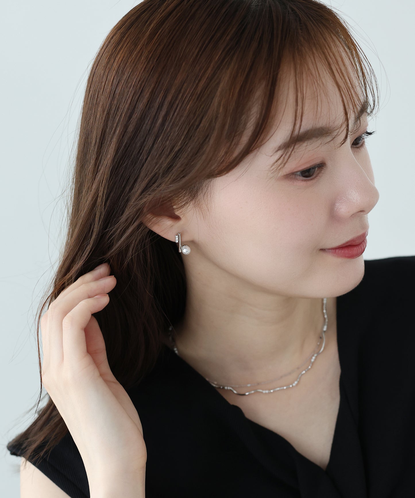 ラインビジューパールピアス【メール便】