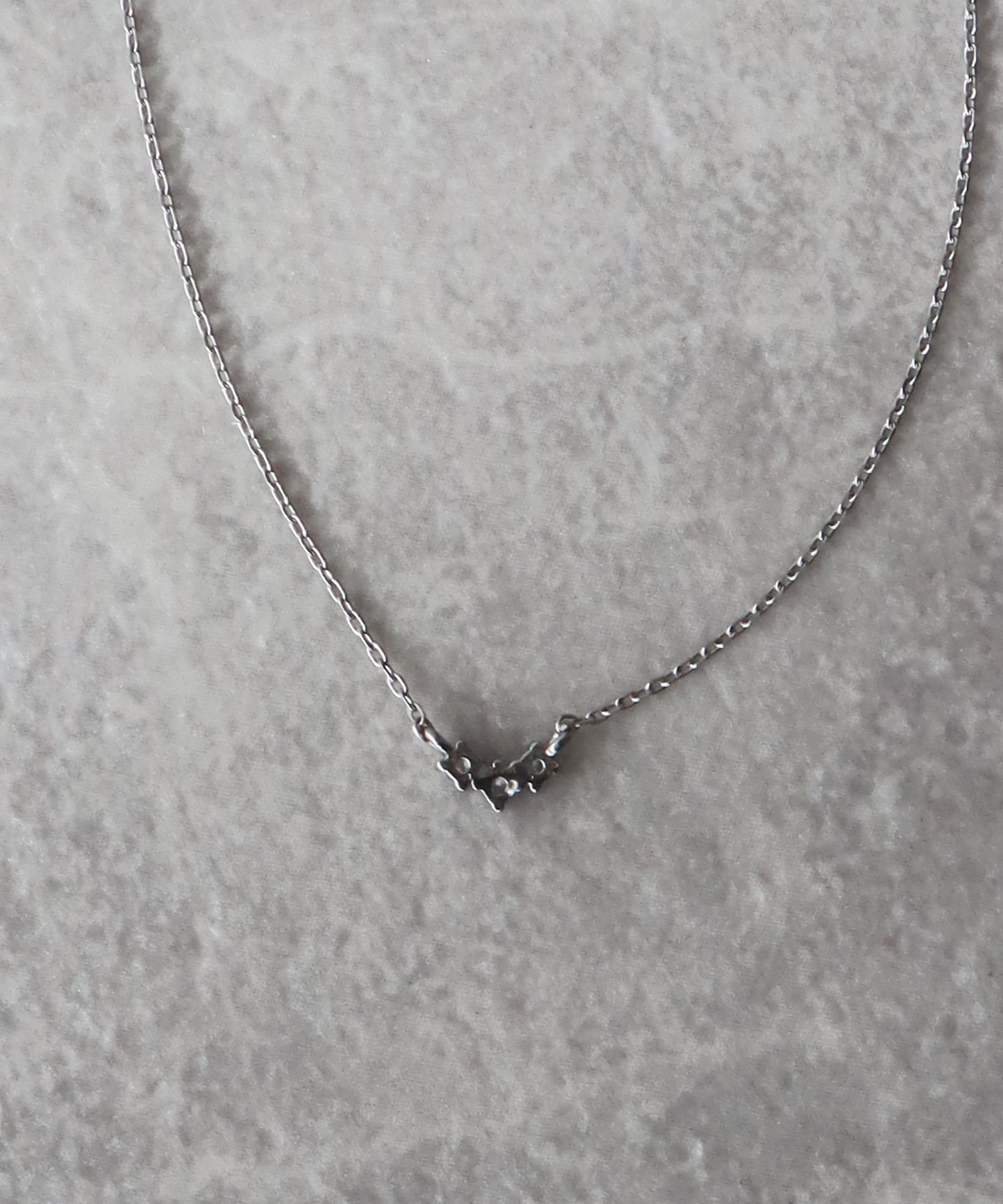 トリプルジルコニアネックレス / サージカルステンレス【ネコポス】