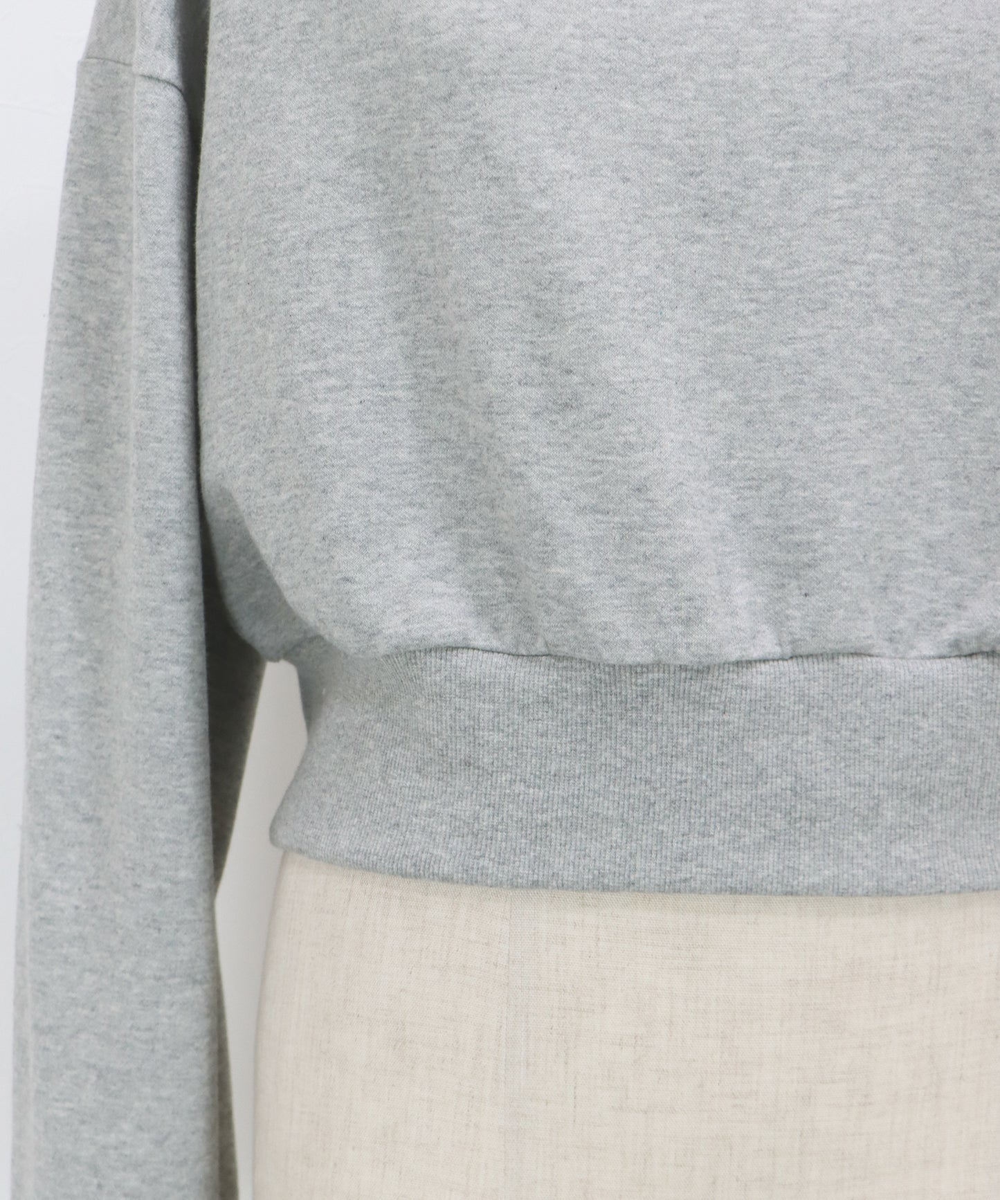 レースリボンオフショルスウェット