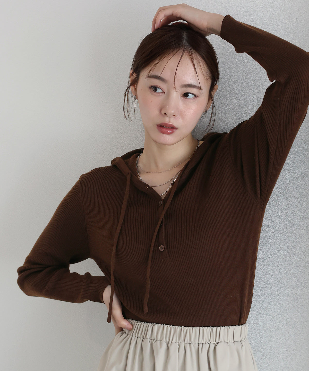【早割5％OFF】ウール混ヘンリーネックリブニットフーディー