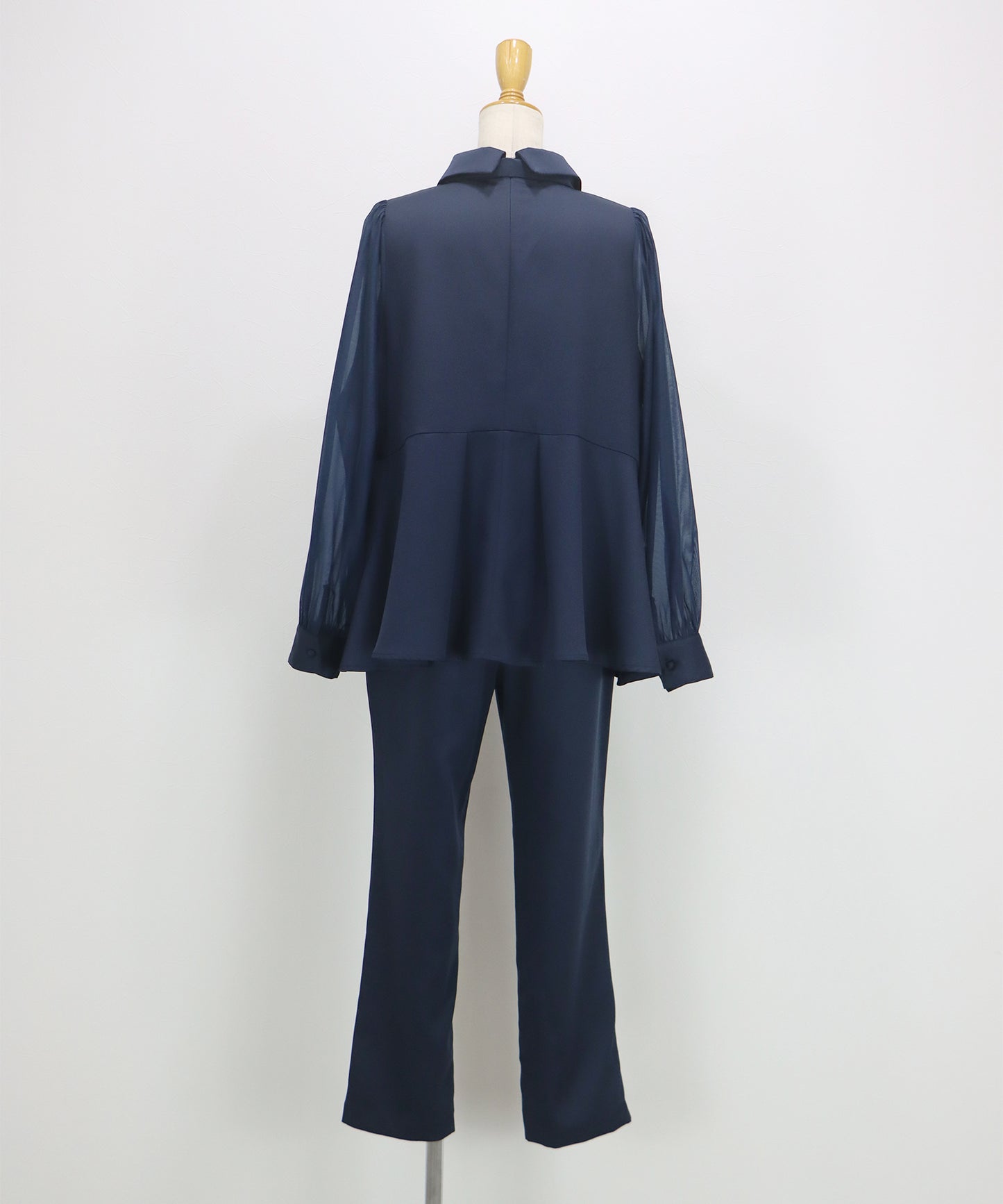 パールモチーフペプラムブラウス＆パンツセット