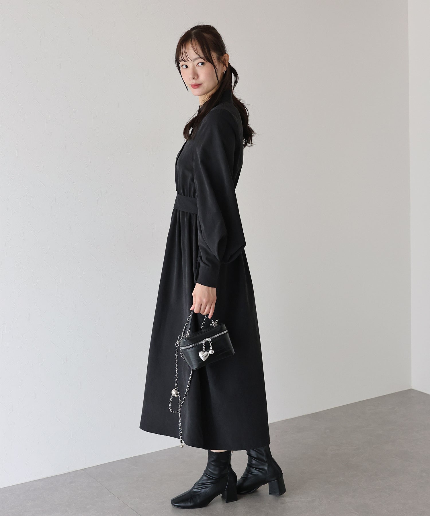 SALE】スタンドカラーボリューム袖ワンピース – BLUE ONLINE