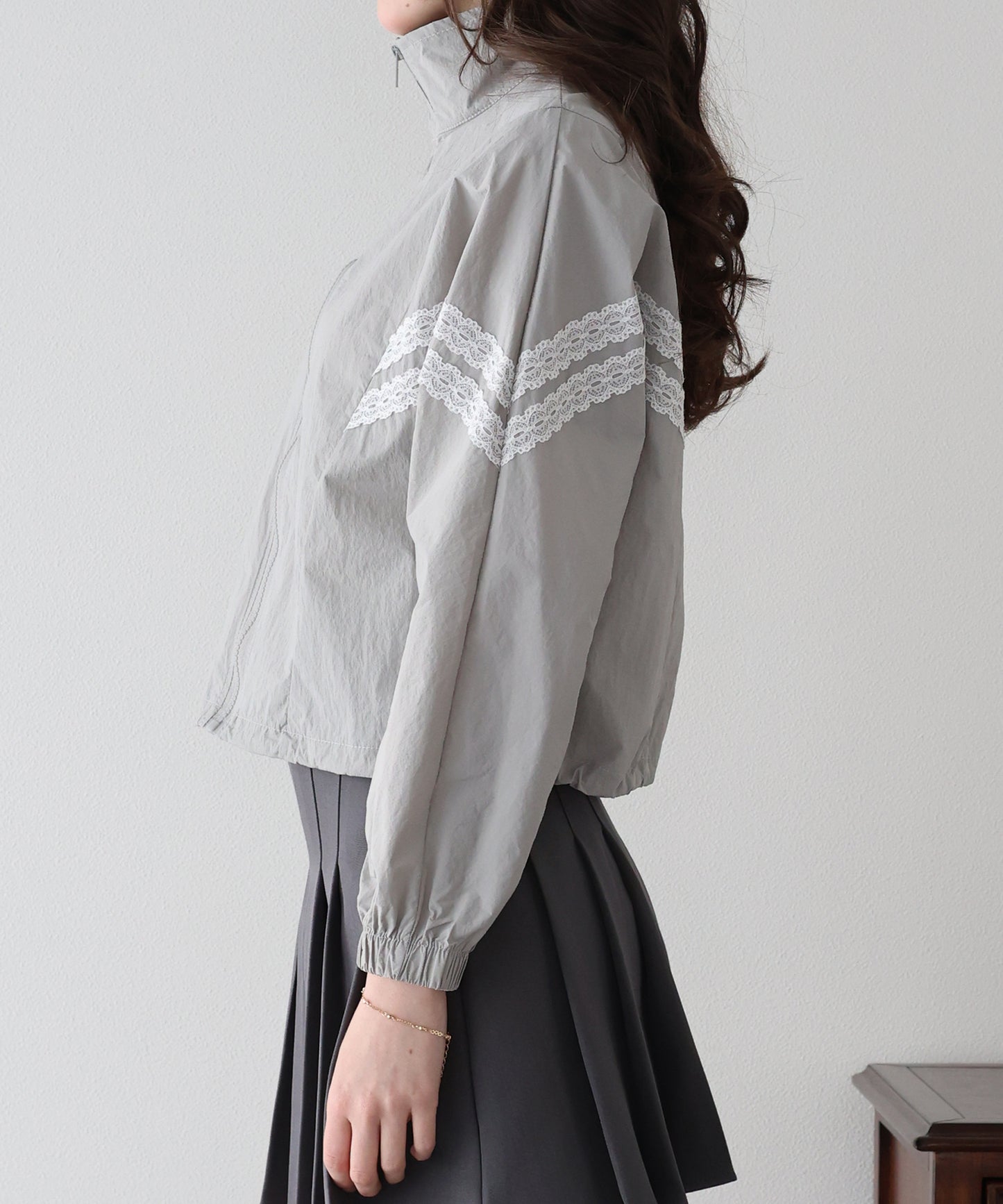 【早割5％OFF】レースナイロントラックジャケット