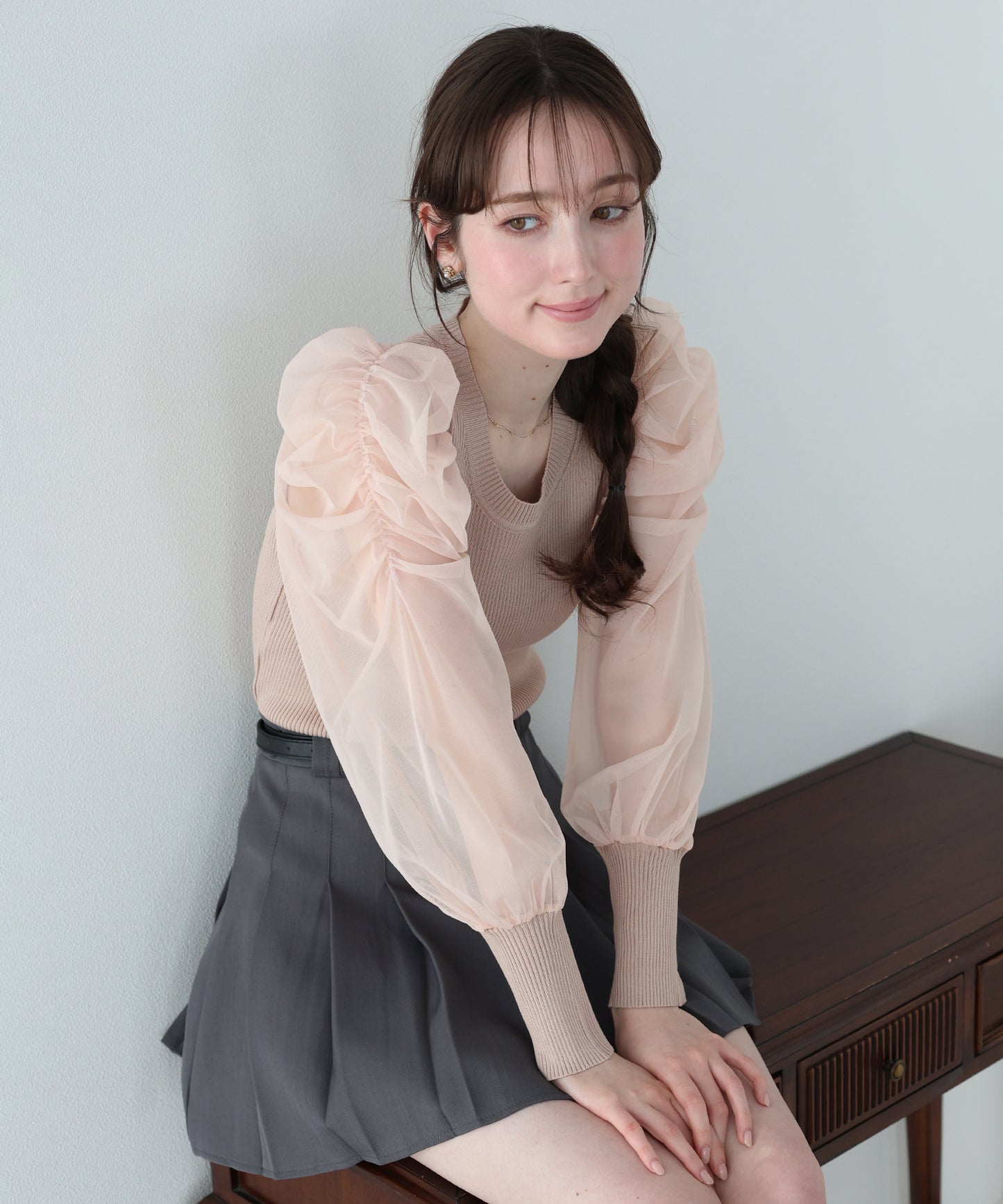 シースルースリーブニット